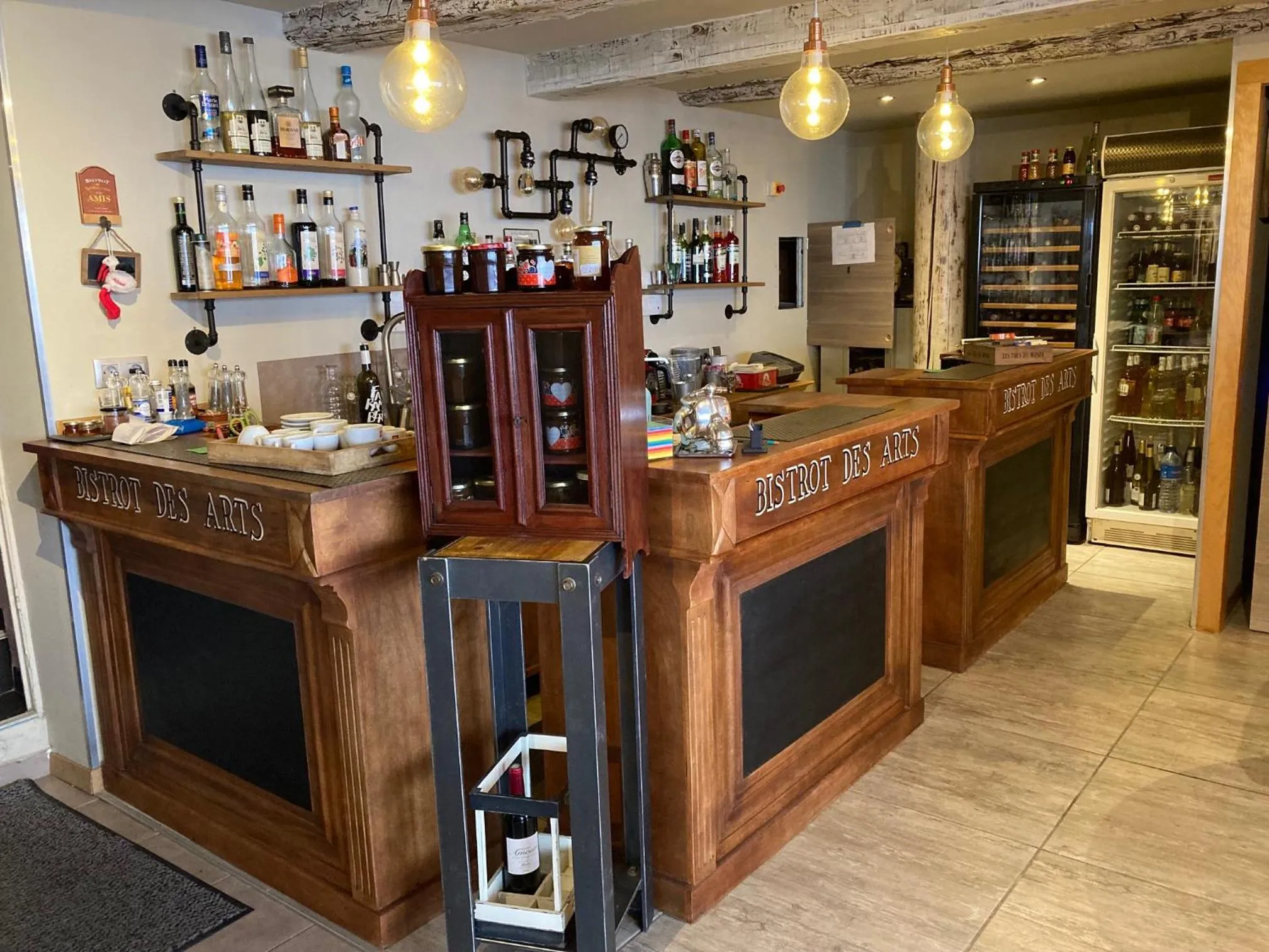 Lounge or bar in Auberge Sainte Marguerite