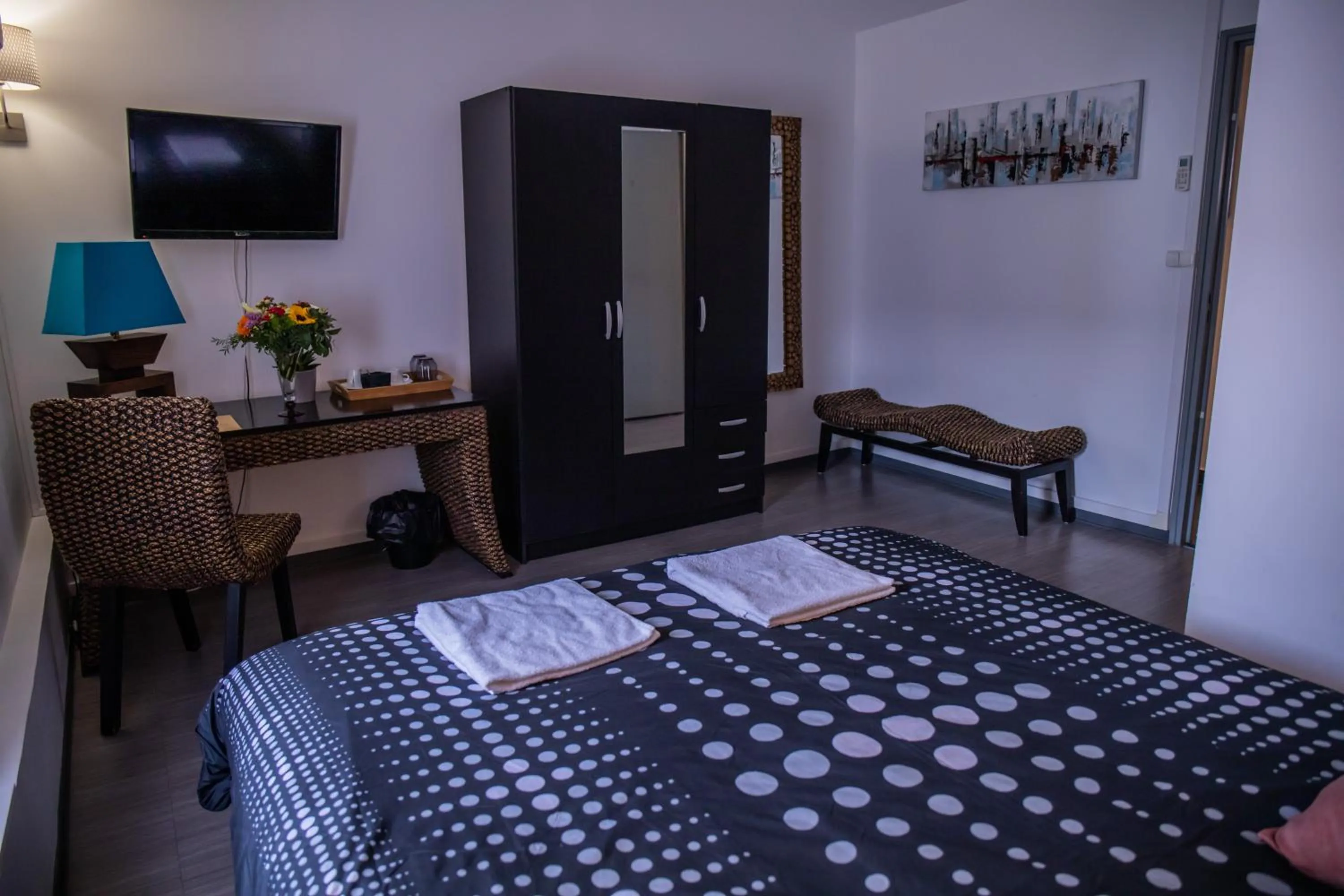 Bed in Auberge Sainte Marguerite