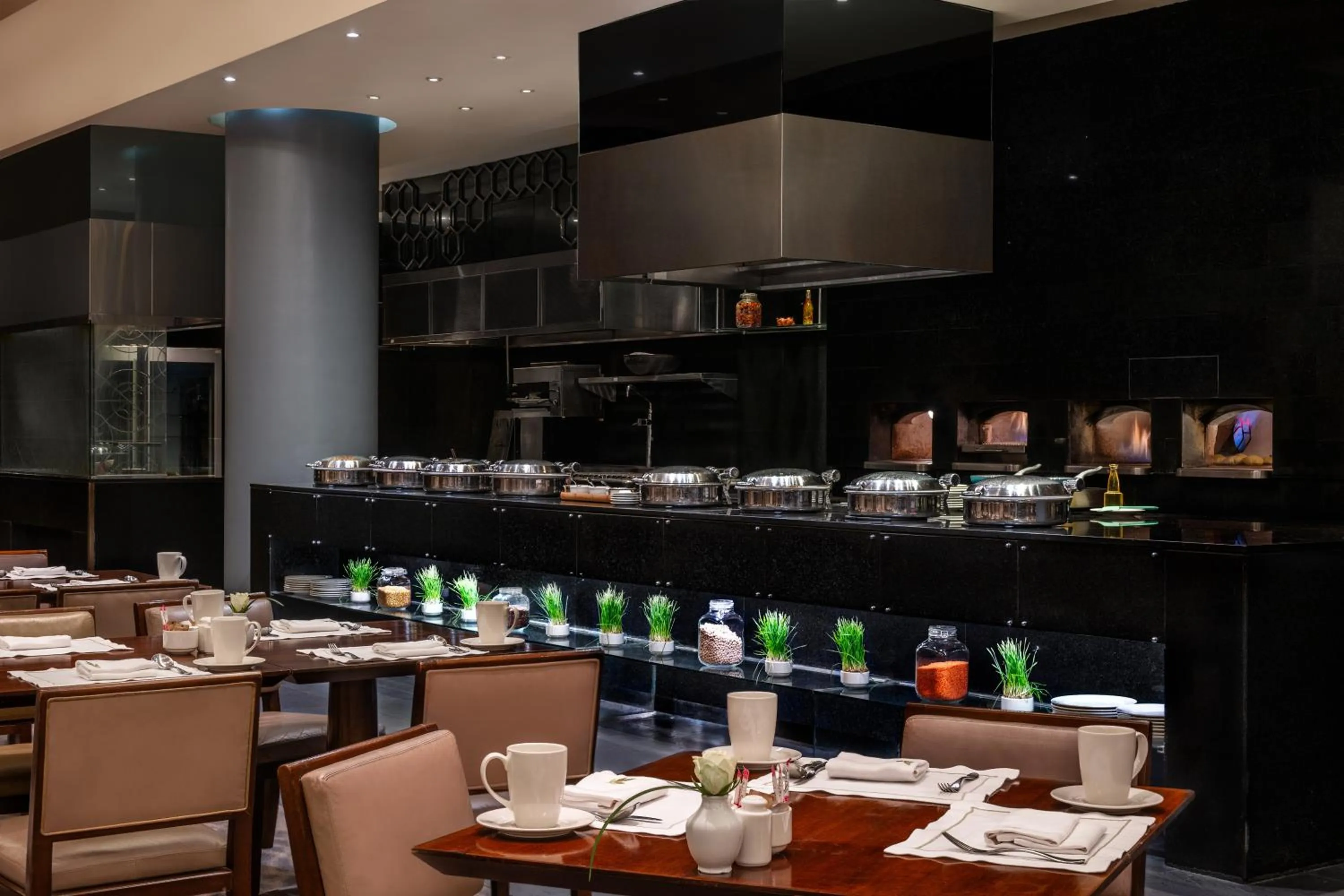 Restaurant/places to eat in Sofitel Cairo Downtown Nile