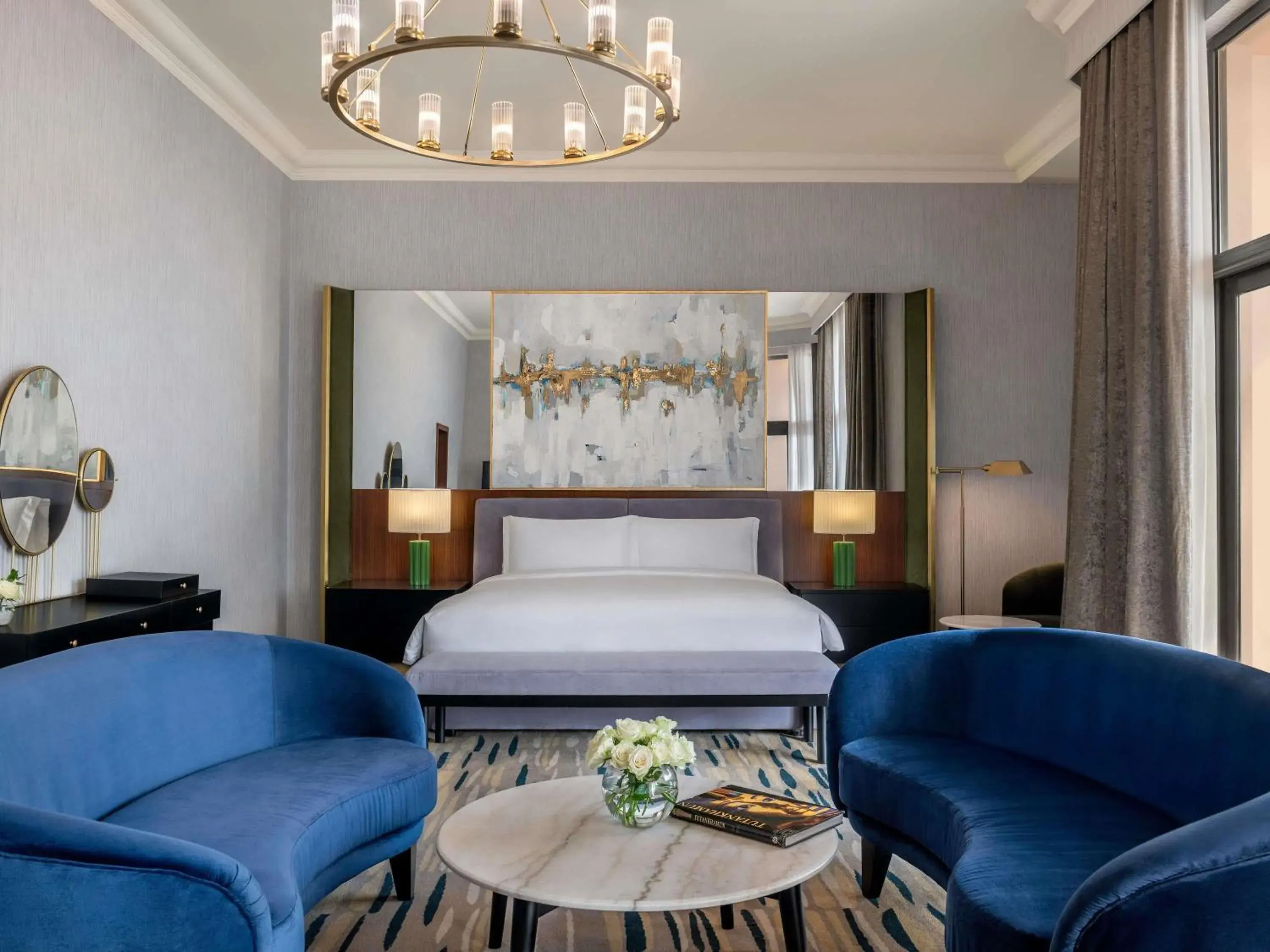 Property building, Bed in Sofitel Cairo Downtown Nile Property building, Bed in Sofitel Cairo Downtown Nile