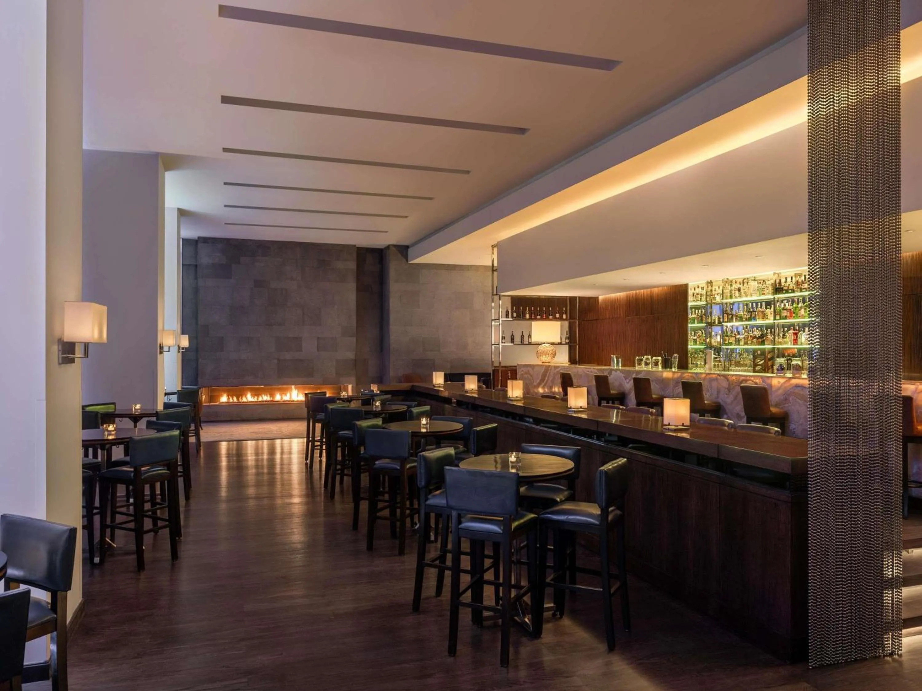 Lounge or bar in Sofitel Cairo Downtown Nile