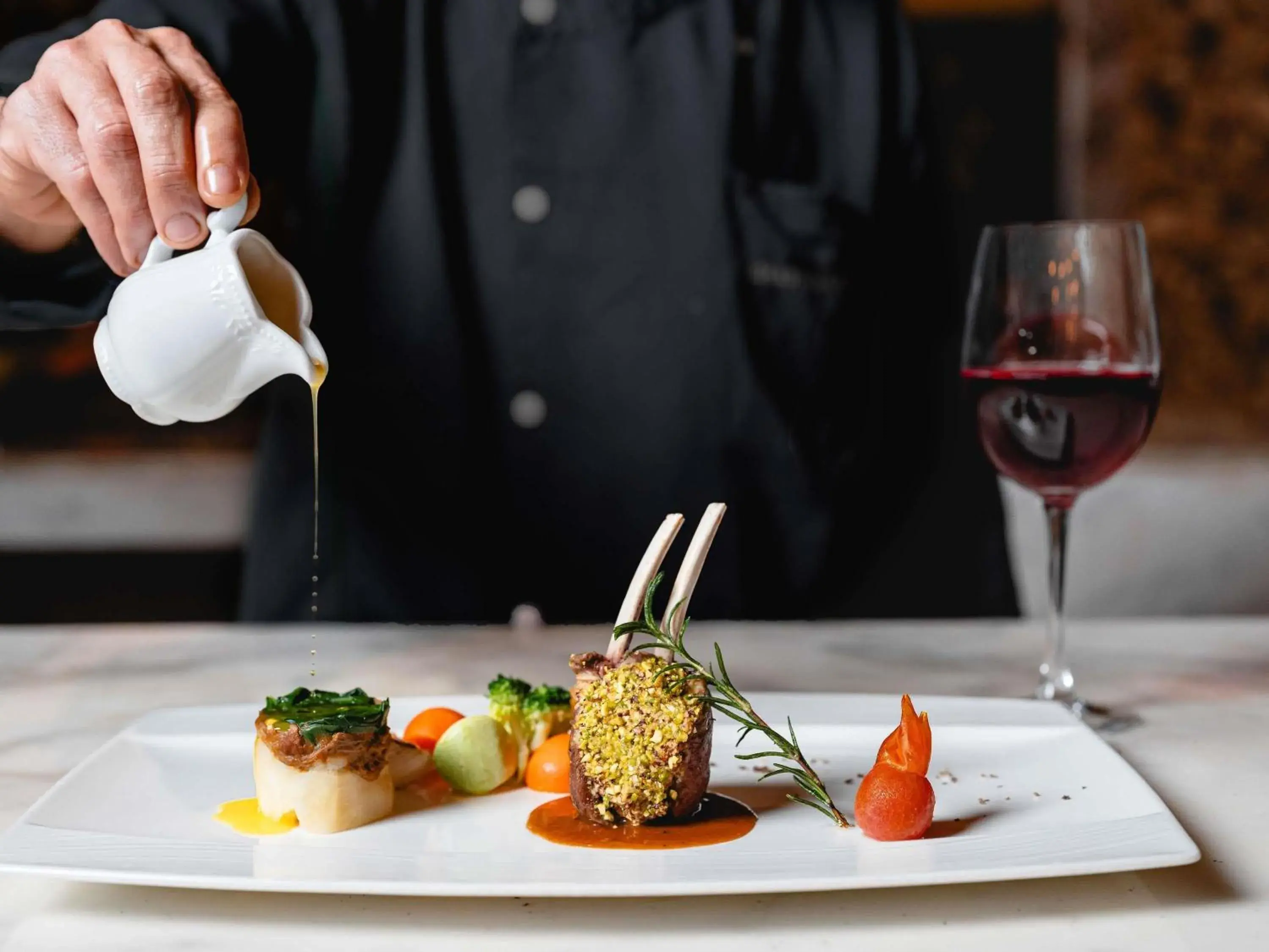 Restaurant/places to eat in Sofitel Cairo Downtown Nile Restaurant/places to eat in Sofitel Cairo Downtown Nile