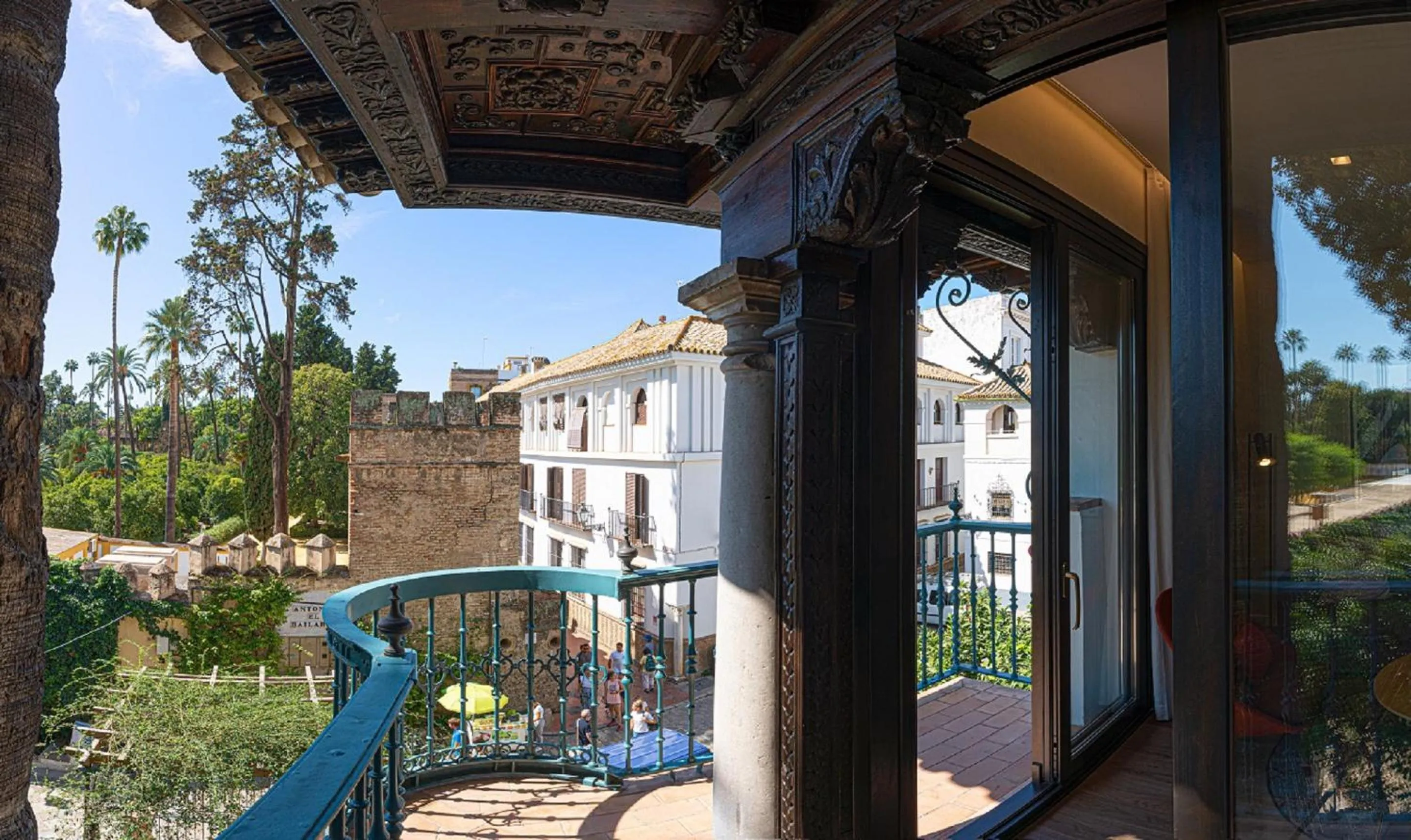 Landmark view in Suites Murillo Plaza Sta. Cruz