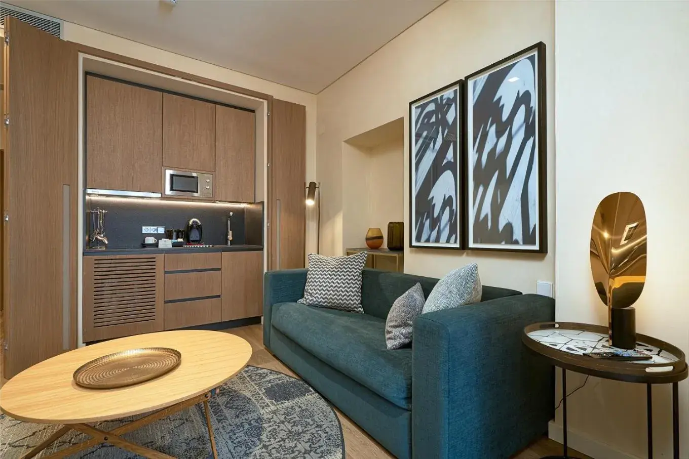 Standard Apartment in Suites Murillo Plaza Sta. Cruz Standard Apartment in Suites Murillo Plaza Sta. Cruz