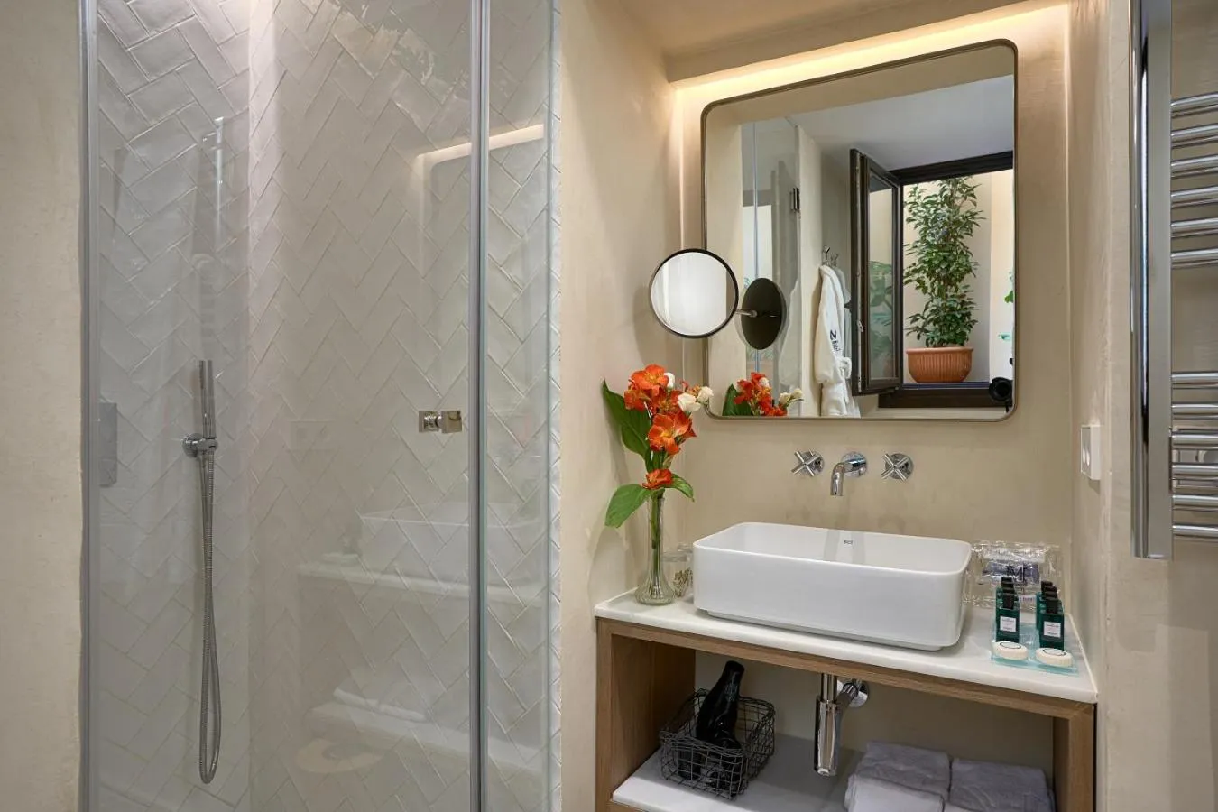 Bathroom in Suites Murillo Plaza Sta. Cruz