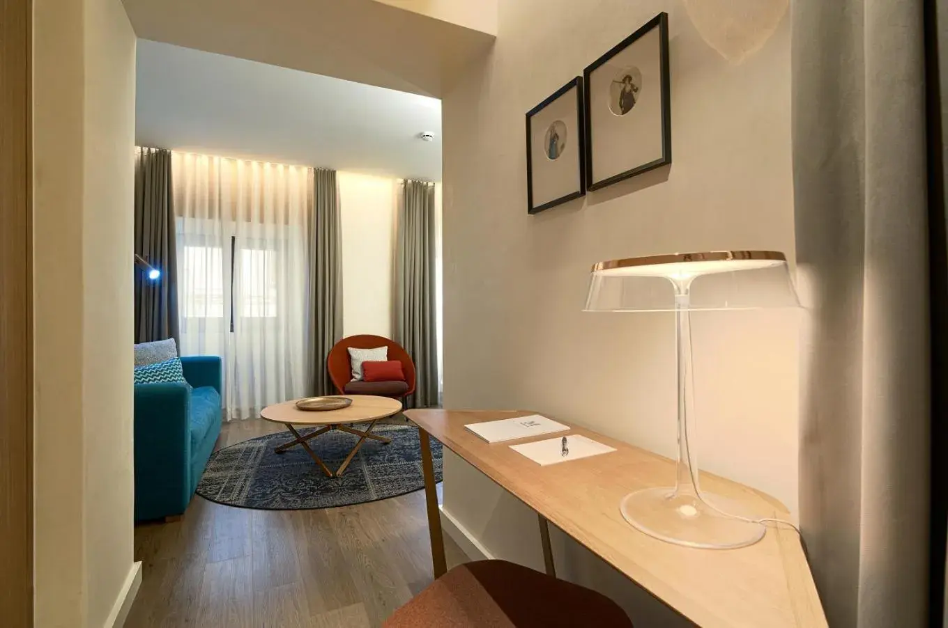 Living room, Bed in Suites Murillo Plaza Sta. Cruz Living room, Bed in Suites Murillo Plaza Sta. Cruz