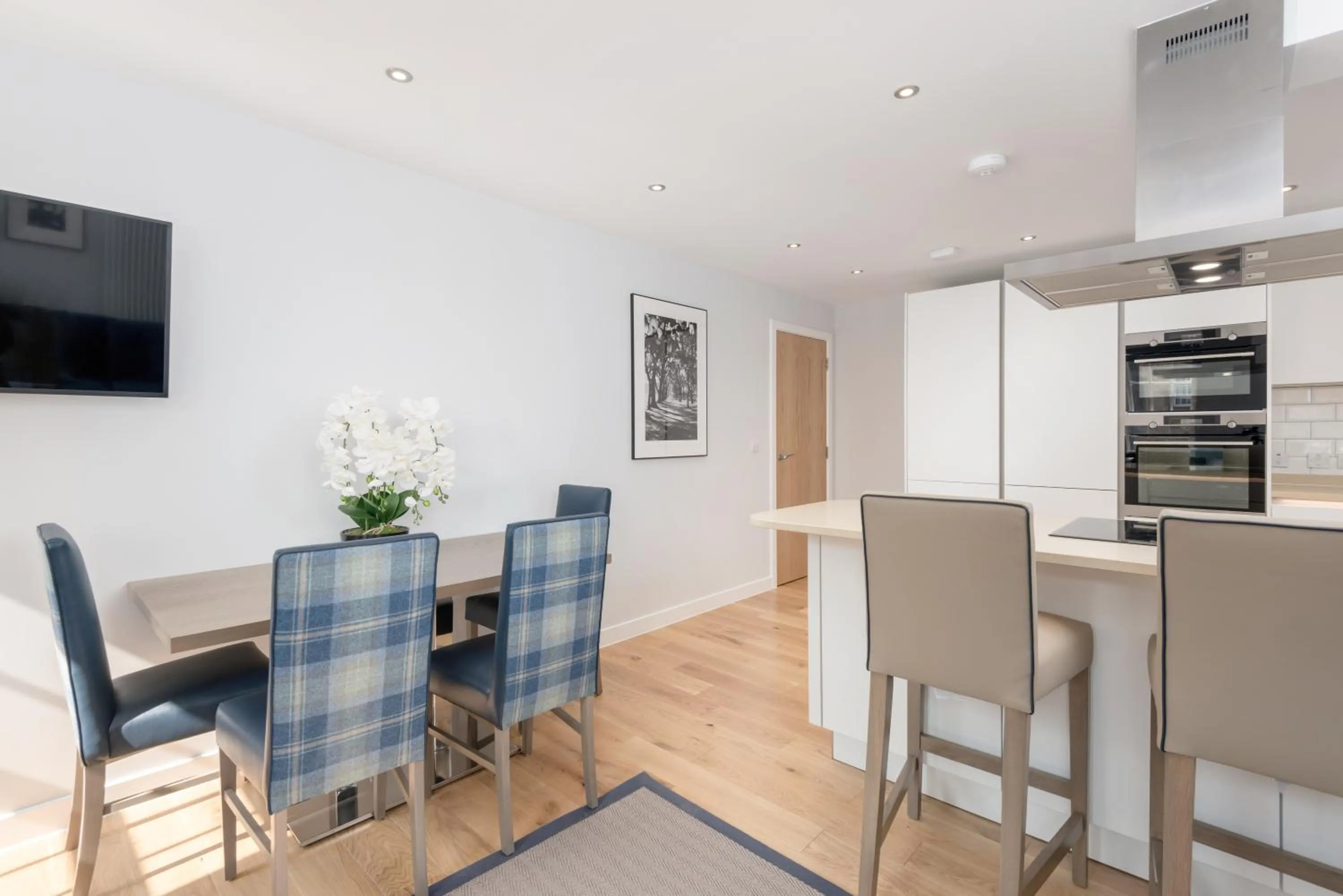 Destiny Scotland - Royal Mile Residence