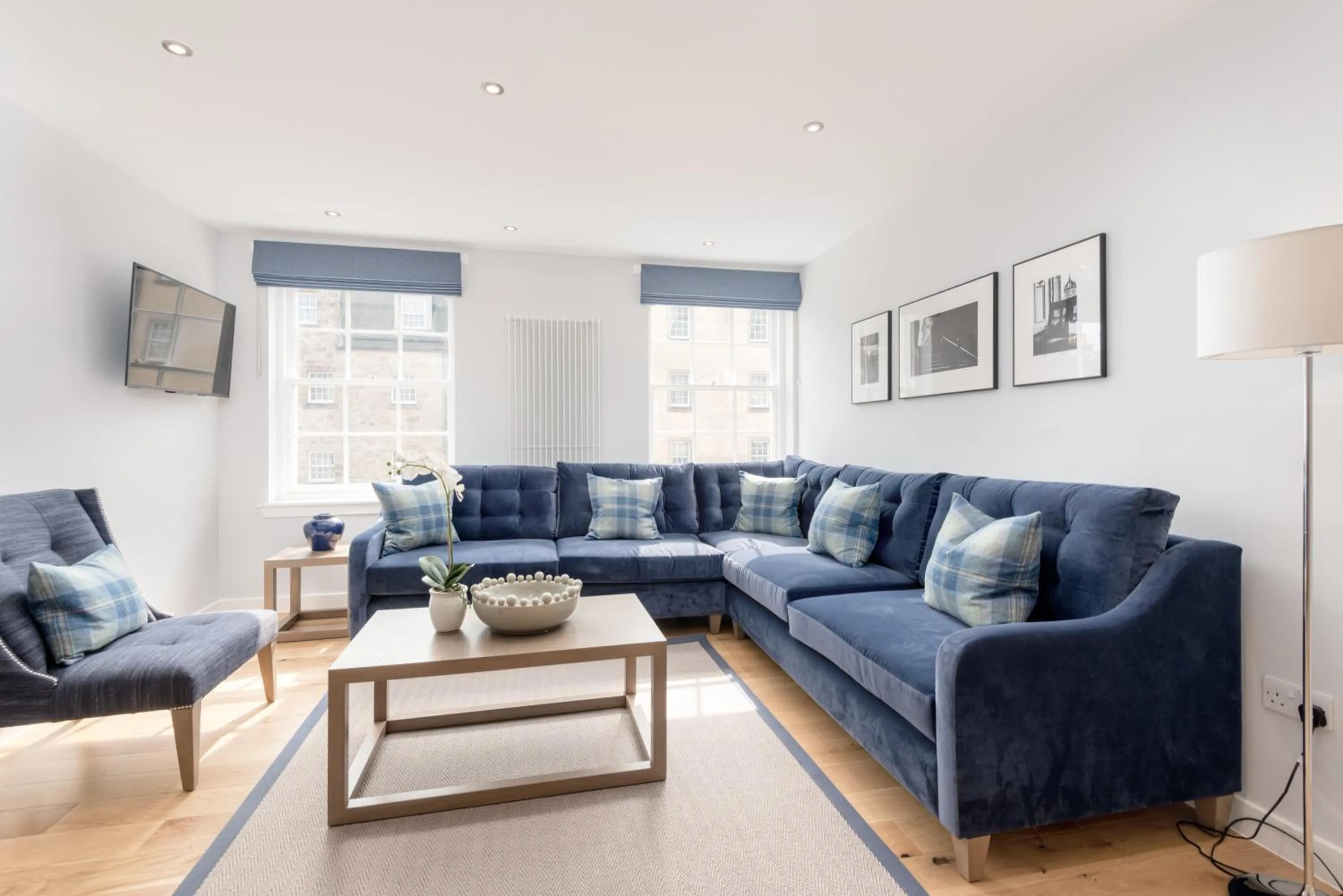 Property building in Destiny Scotland - Royal Mile Residence