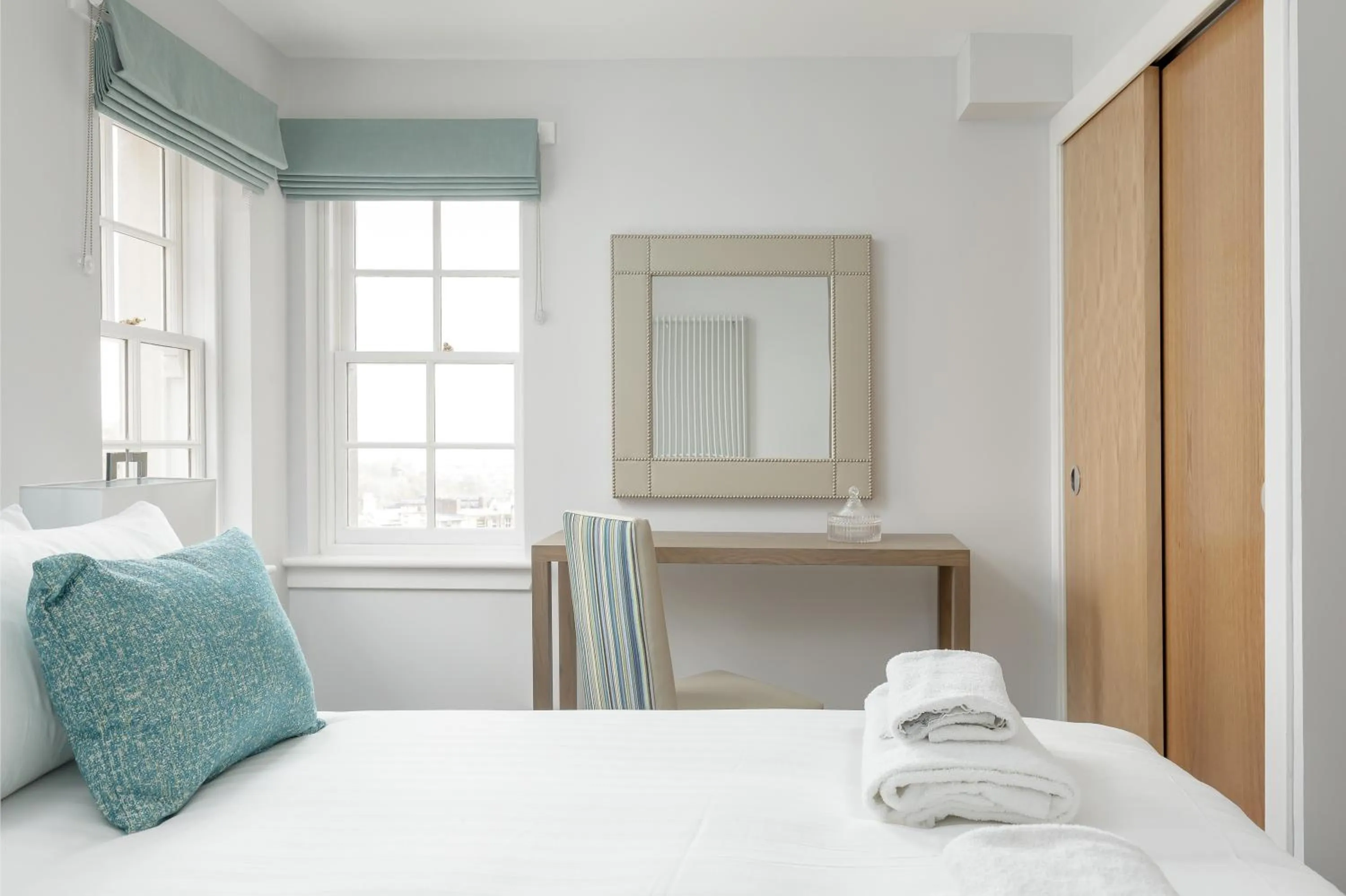 Bed in Destiny Scotland - Royal Mile Residence