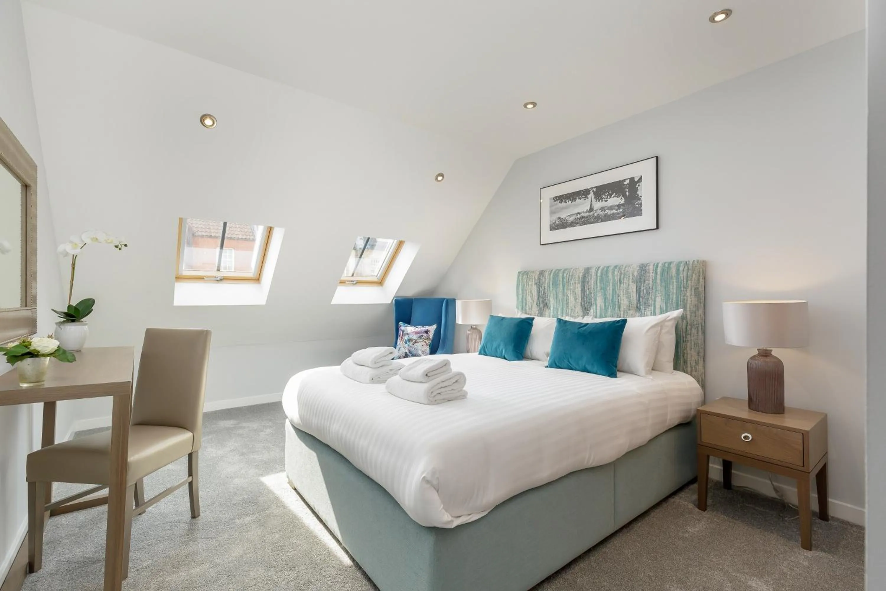 Bed in Destiny Scotland - Royal Mile Residence