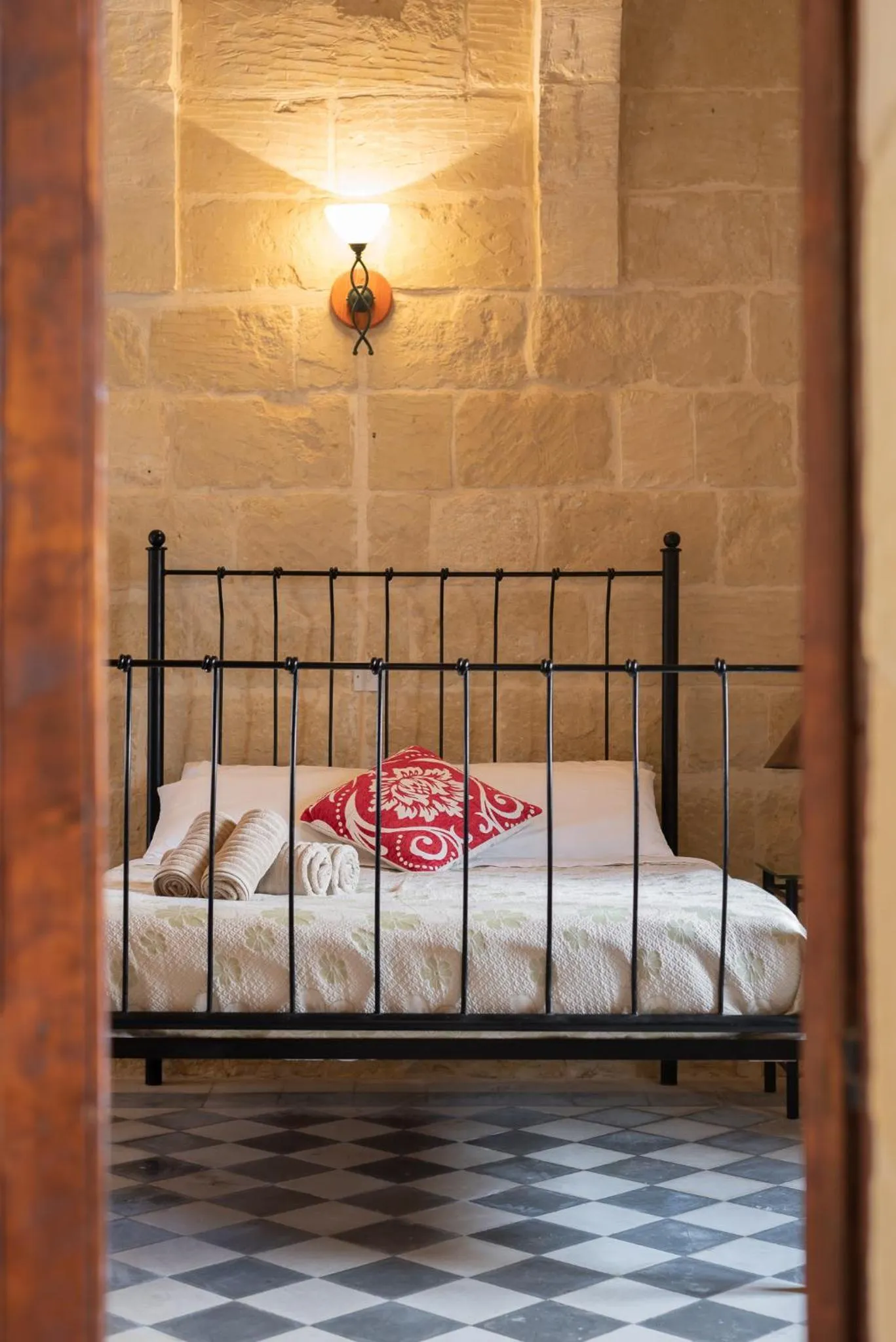 Bed in Mood Farmhouse B&B