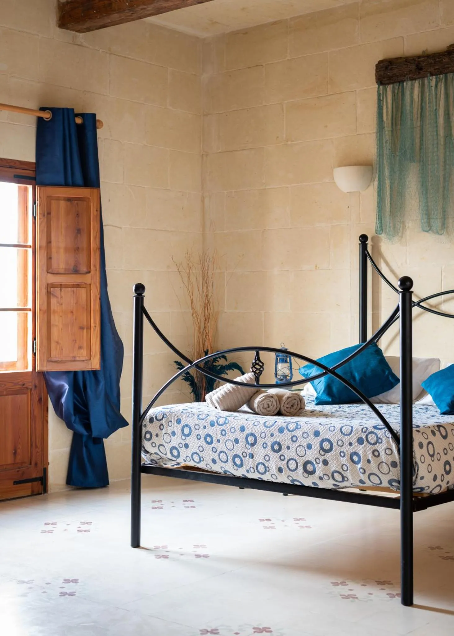 Bed in Mood Farmhouse B&B