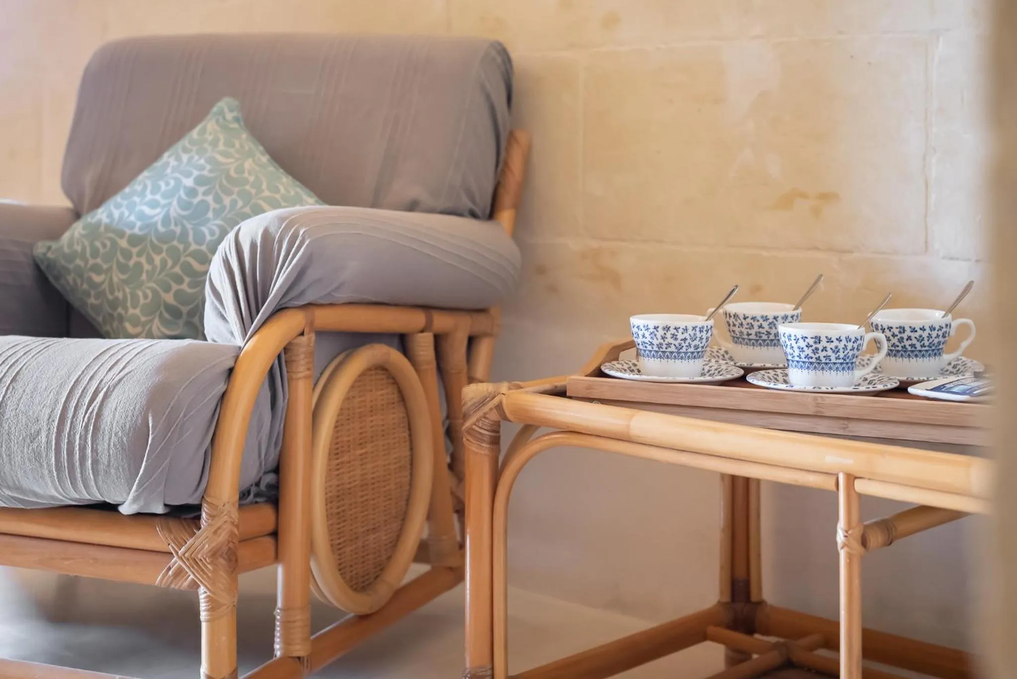 Coffee/tea facilities in Mood Farmhouse B&B