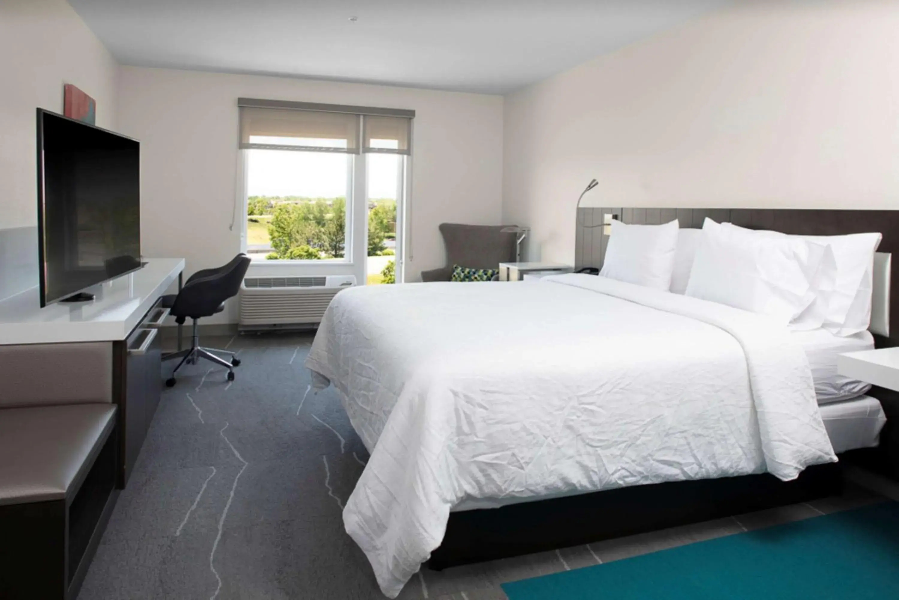 Bed in Hilton Garden Inn Denver/Thornton Bed in Hilton Garden Inn Denver/Thornton