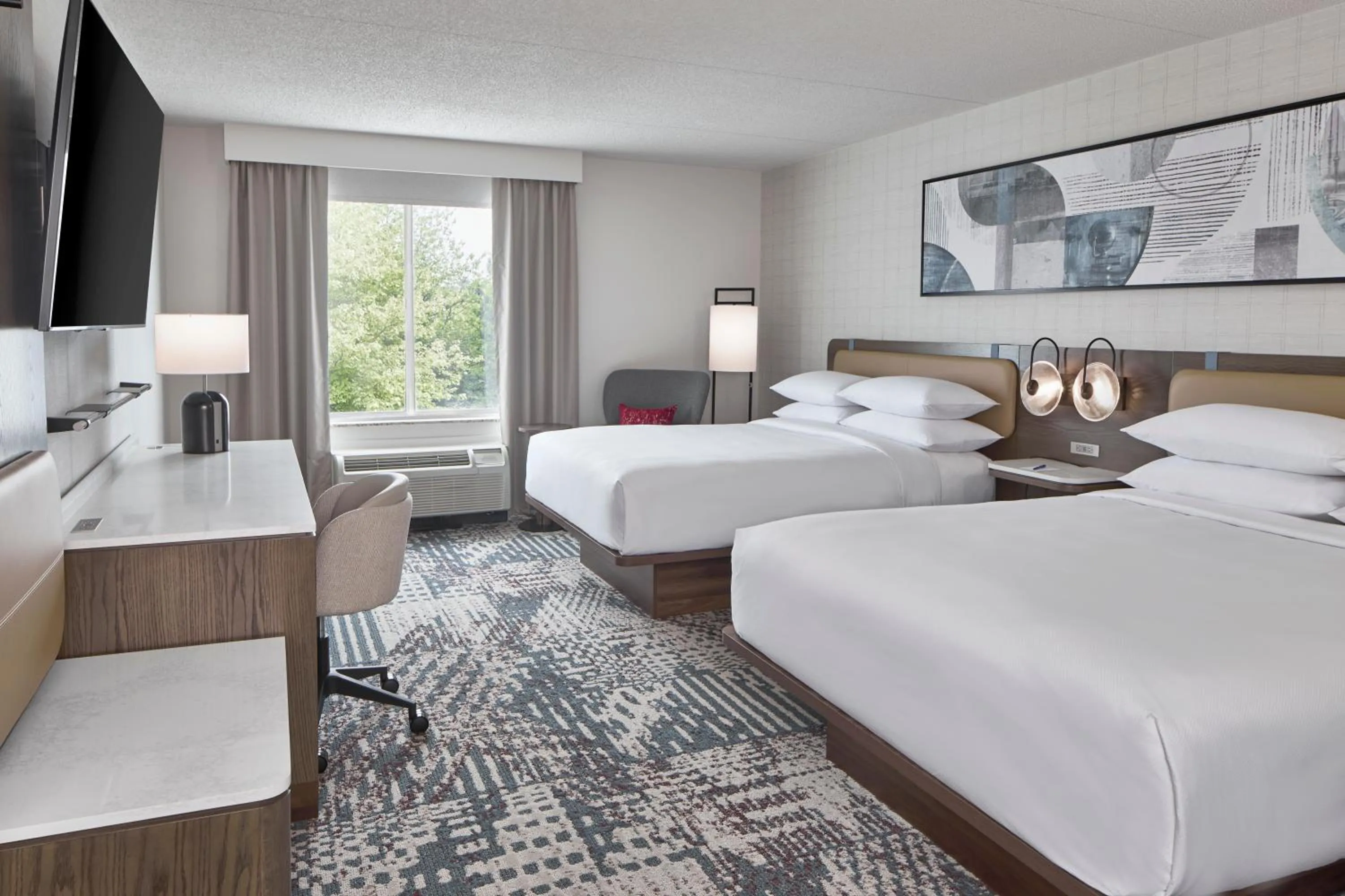 Bedroom, Bed in Delta Hotels by Marriott Toledo