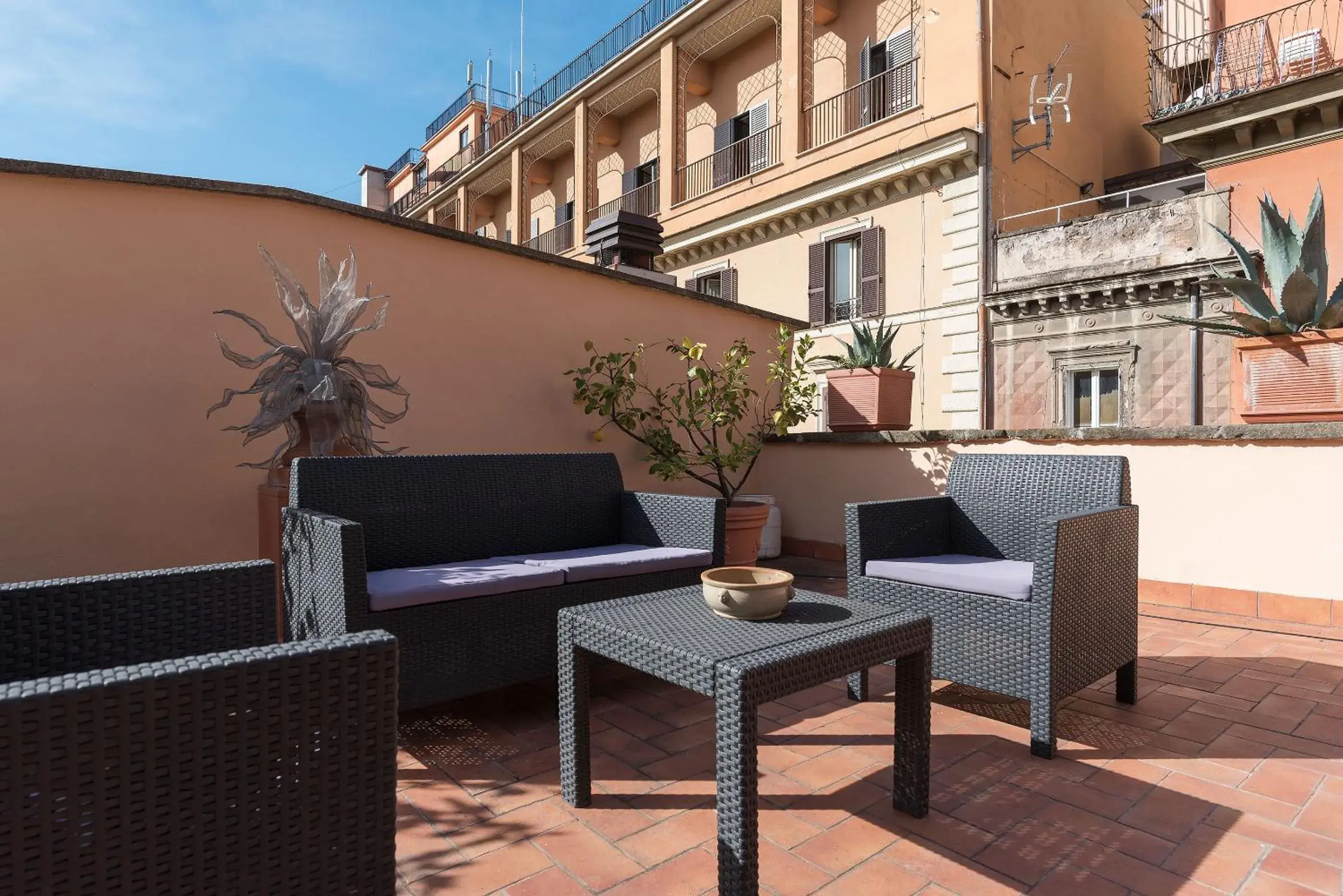 Monti Stunning Apartment with Terrace Monti Stunning Apartment with Terrace