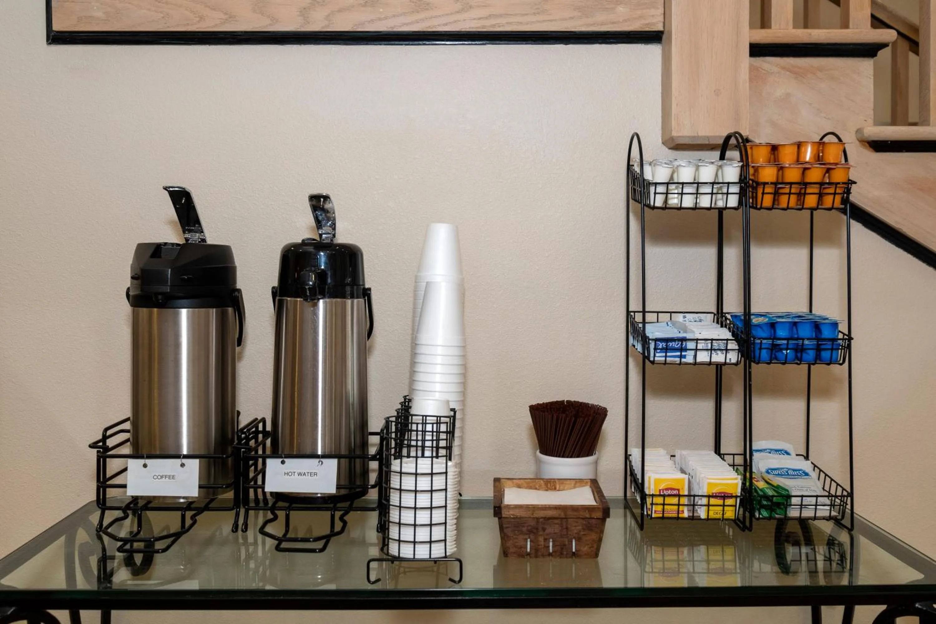 Lobby or reception in Red Roof Inn Clifton Park
