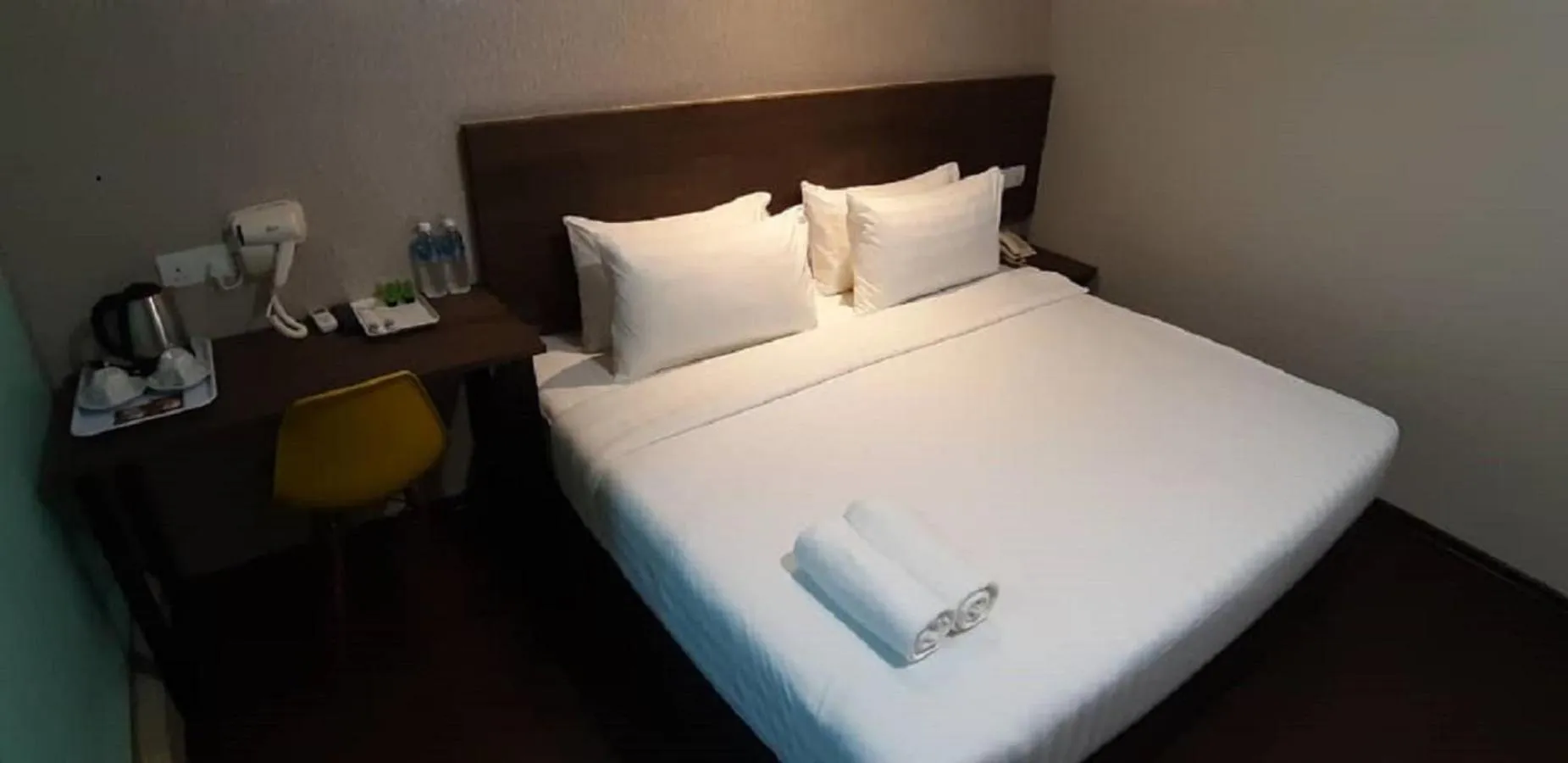 Bed in MIICO Hotel @ Mount Austin