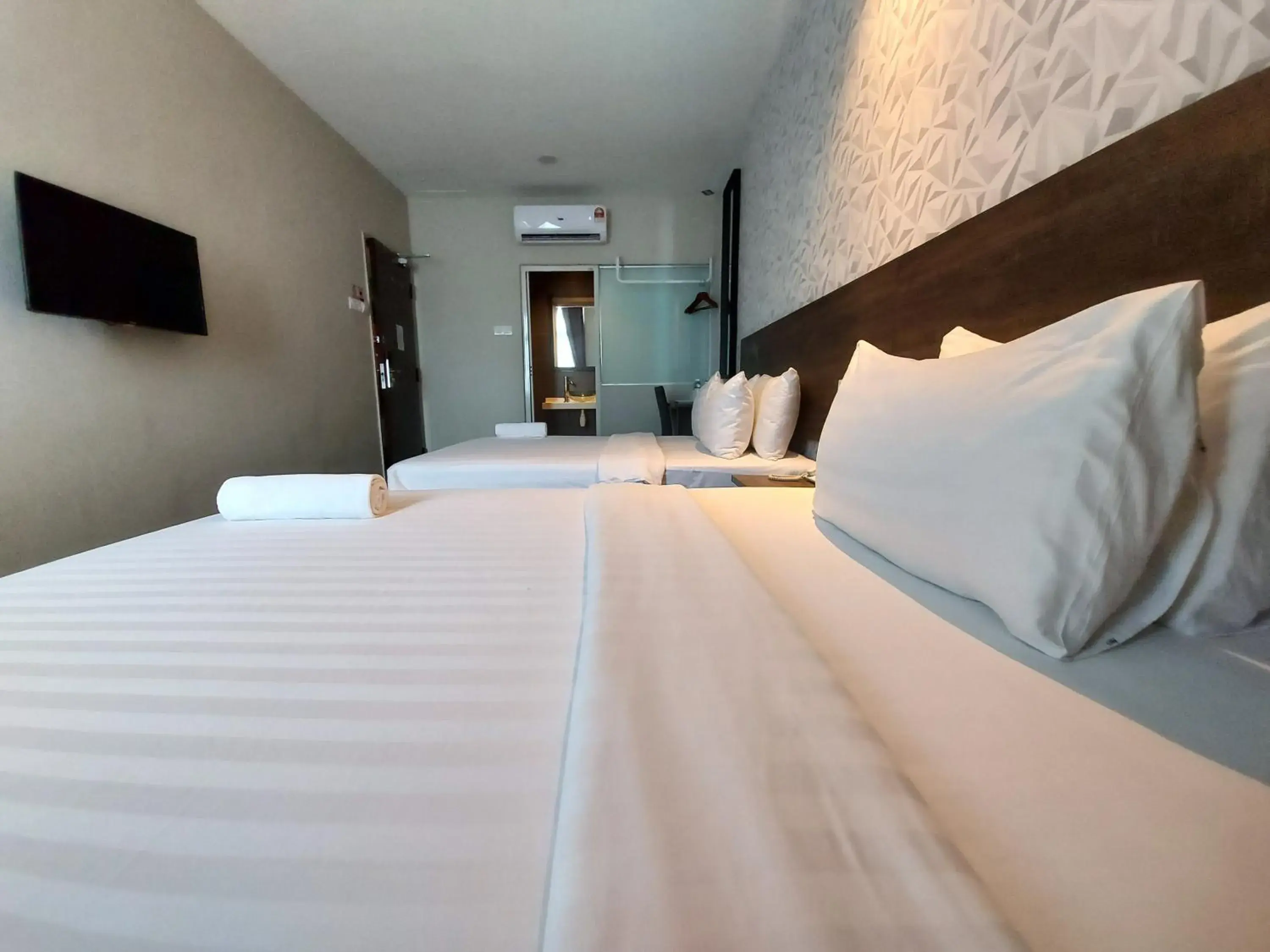 Bed in MIICO Hotel @ Mount Austin Bed in MIICO Hotel @ Mount Austin