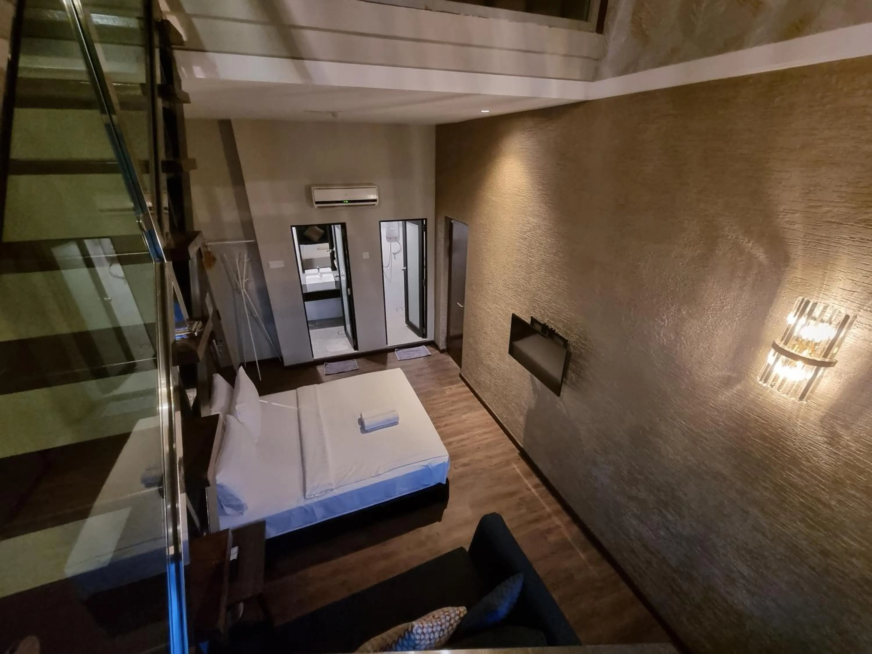 Photo of the whole room, Bed in MIICO Hotel @ Mount Austin