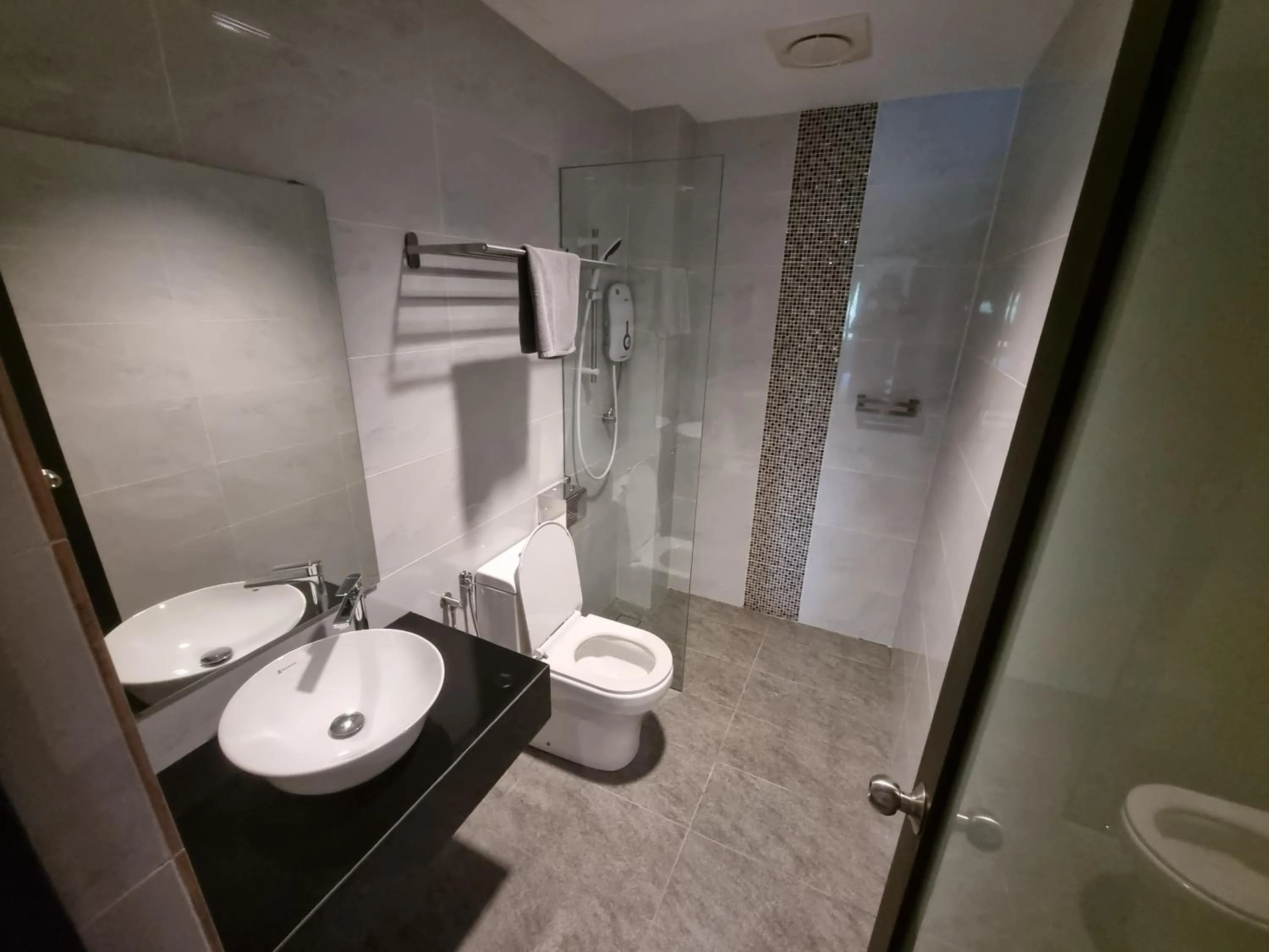 Bathroom in MIICO Hotel @ Mount Austin