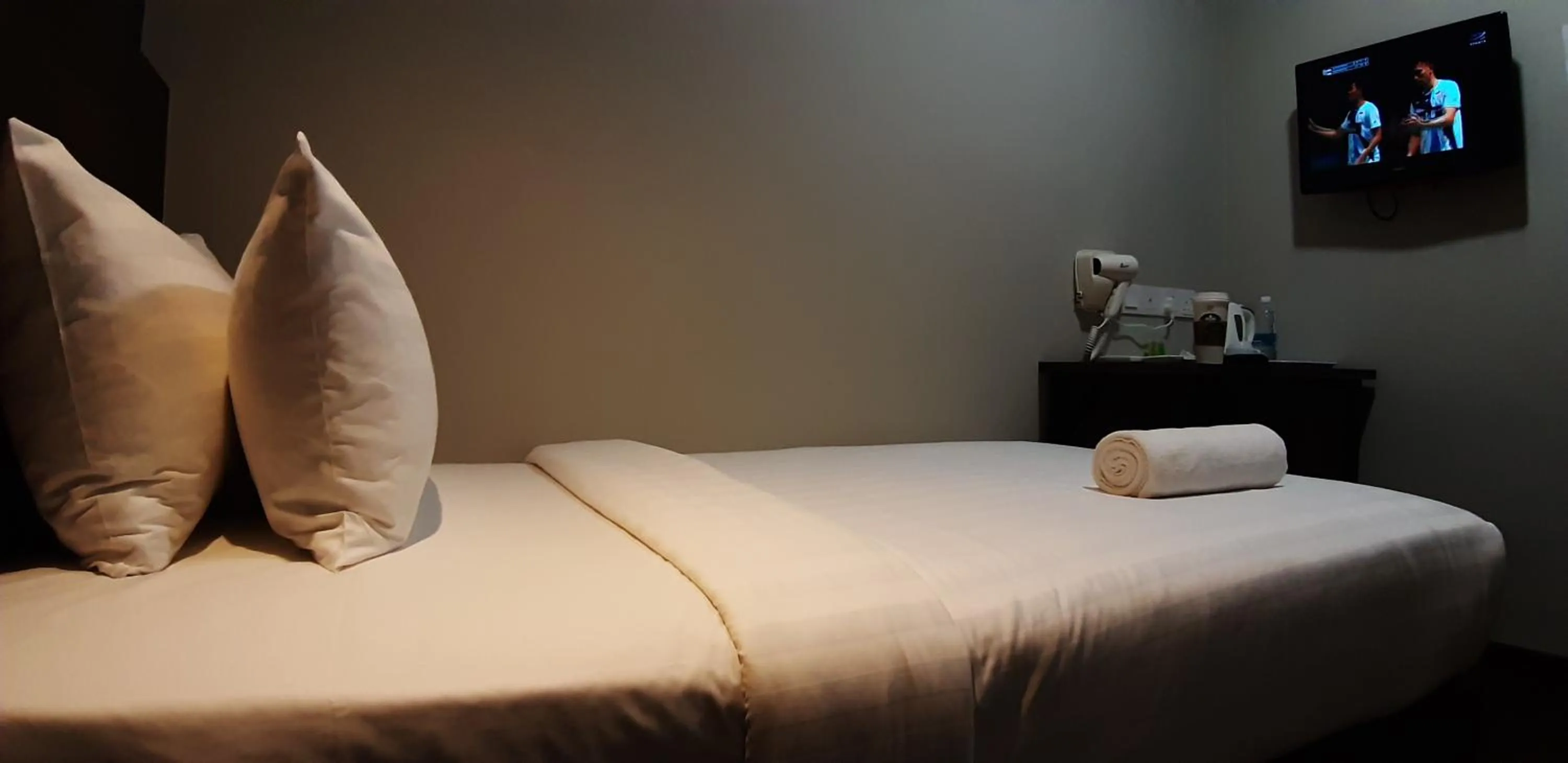 Bedroom, Bed in MIICO Hotel @ Mount Austin