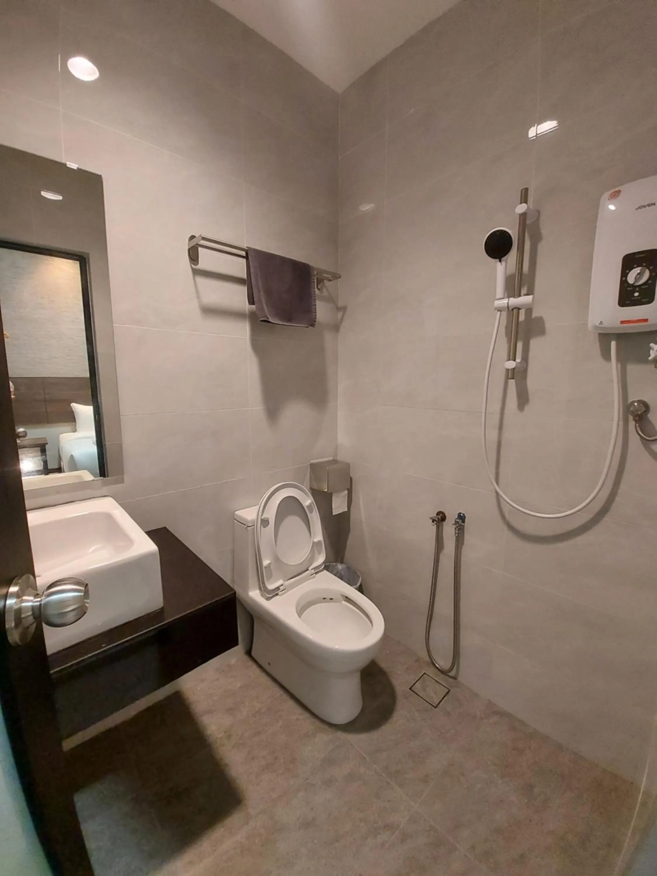 Bathroom in MIICO Hotel @ Mount Austin