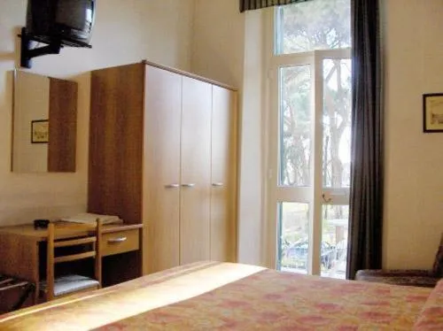 Photo of the whole room, Bed in Hotel Firenze