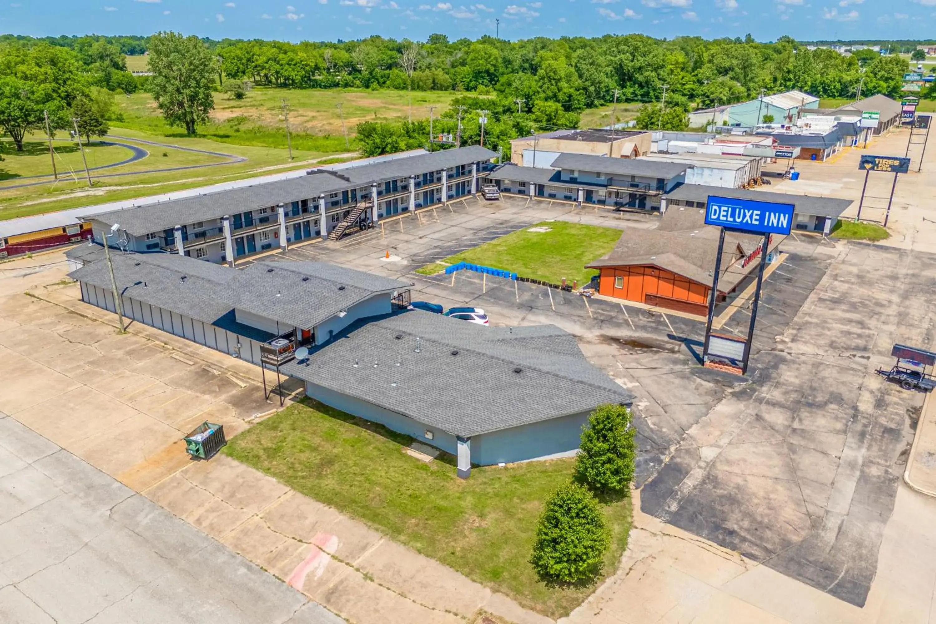 Bird's eye view in Deluxe Inn & Suites By OYO Miami OK Bird's eye view in Deluxe Inn & Suites By OYO Miami OK