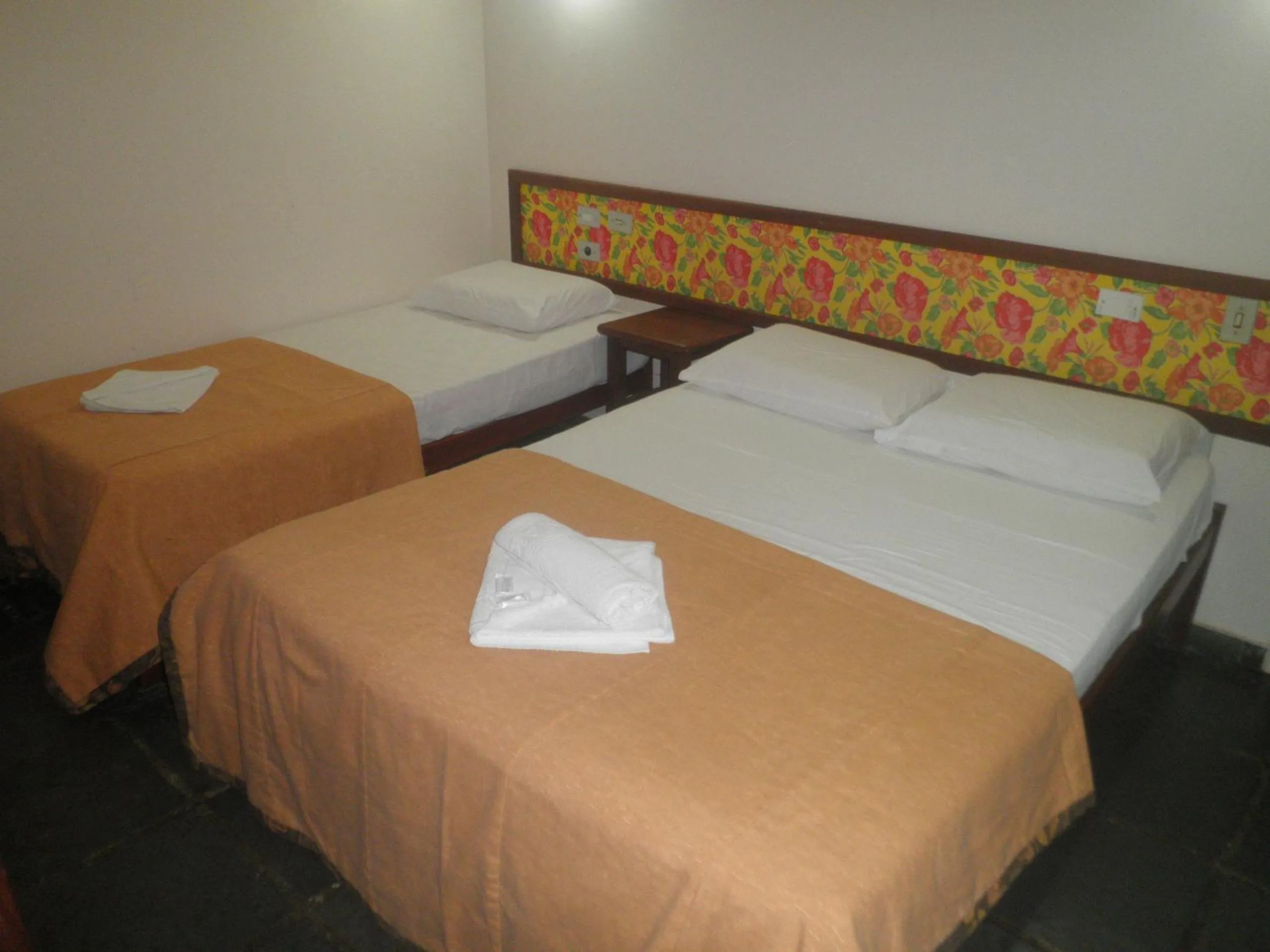 Bedroom, Bed in Vale Verde Praia Hotel