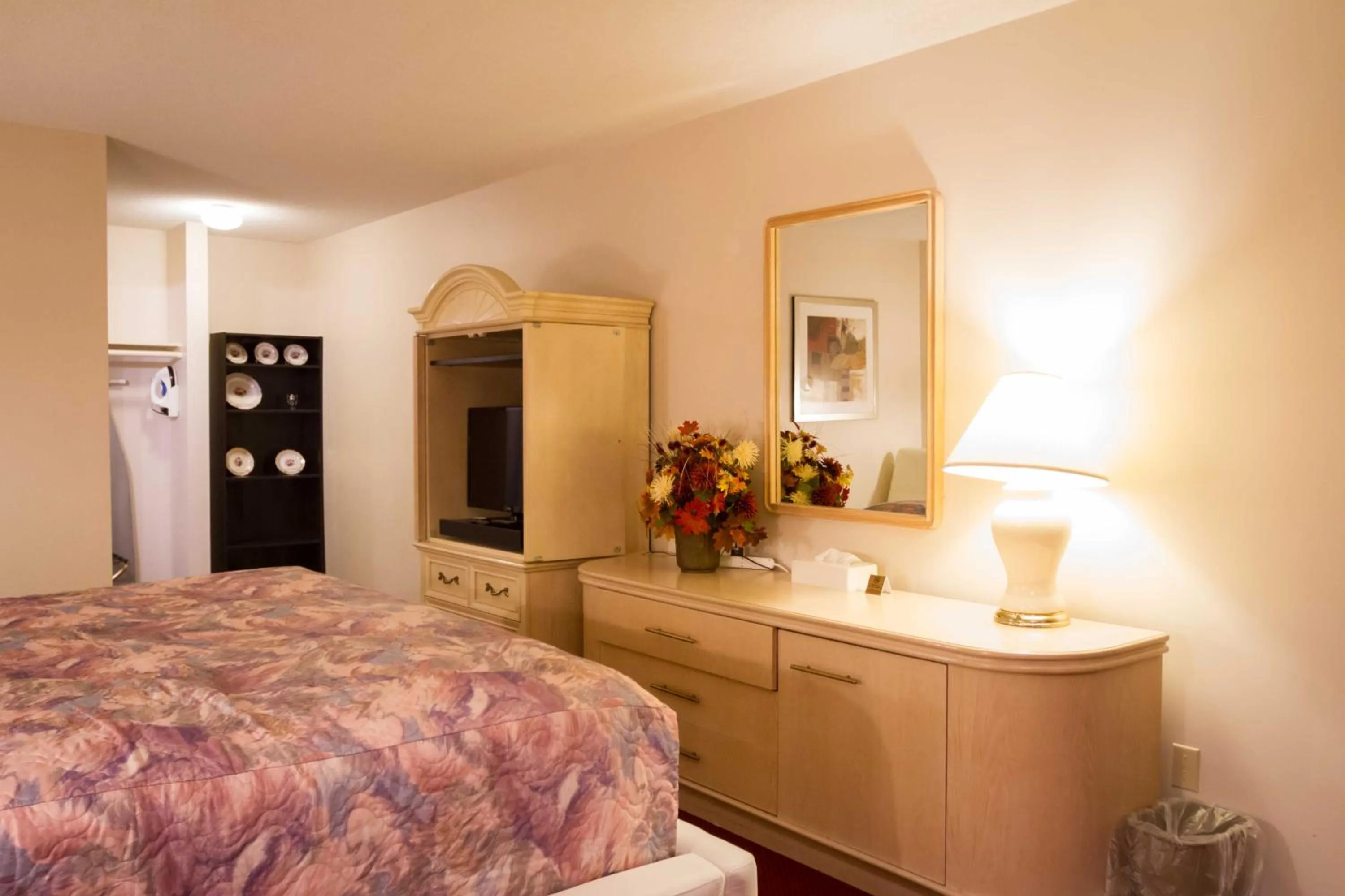 Decorative detail in Niagara Falls Motor Lodge