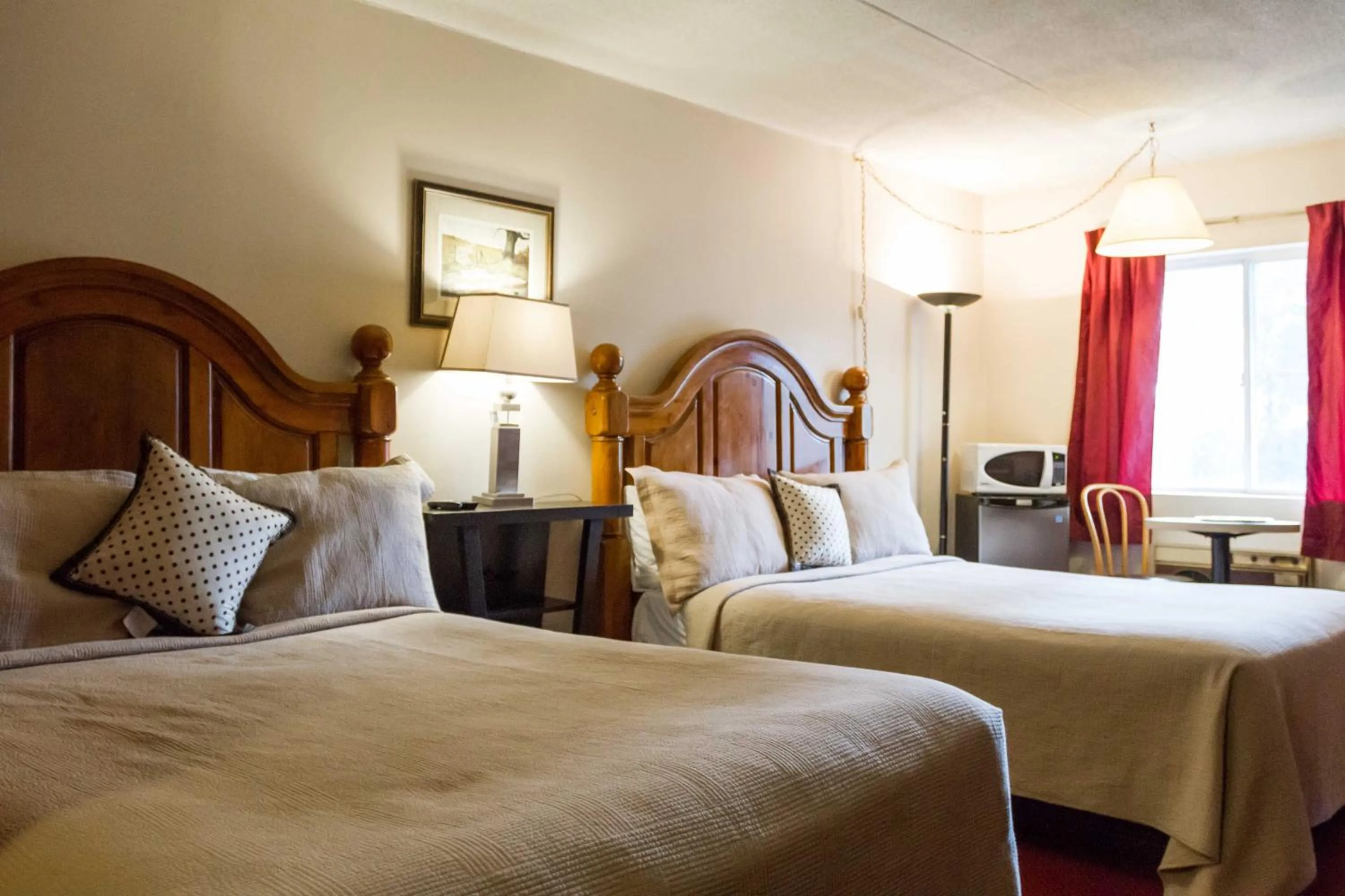 Day in Niagara Falls Motor Lodge