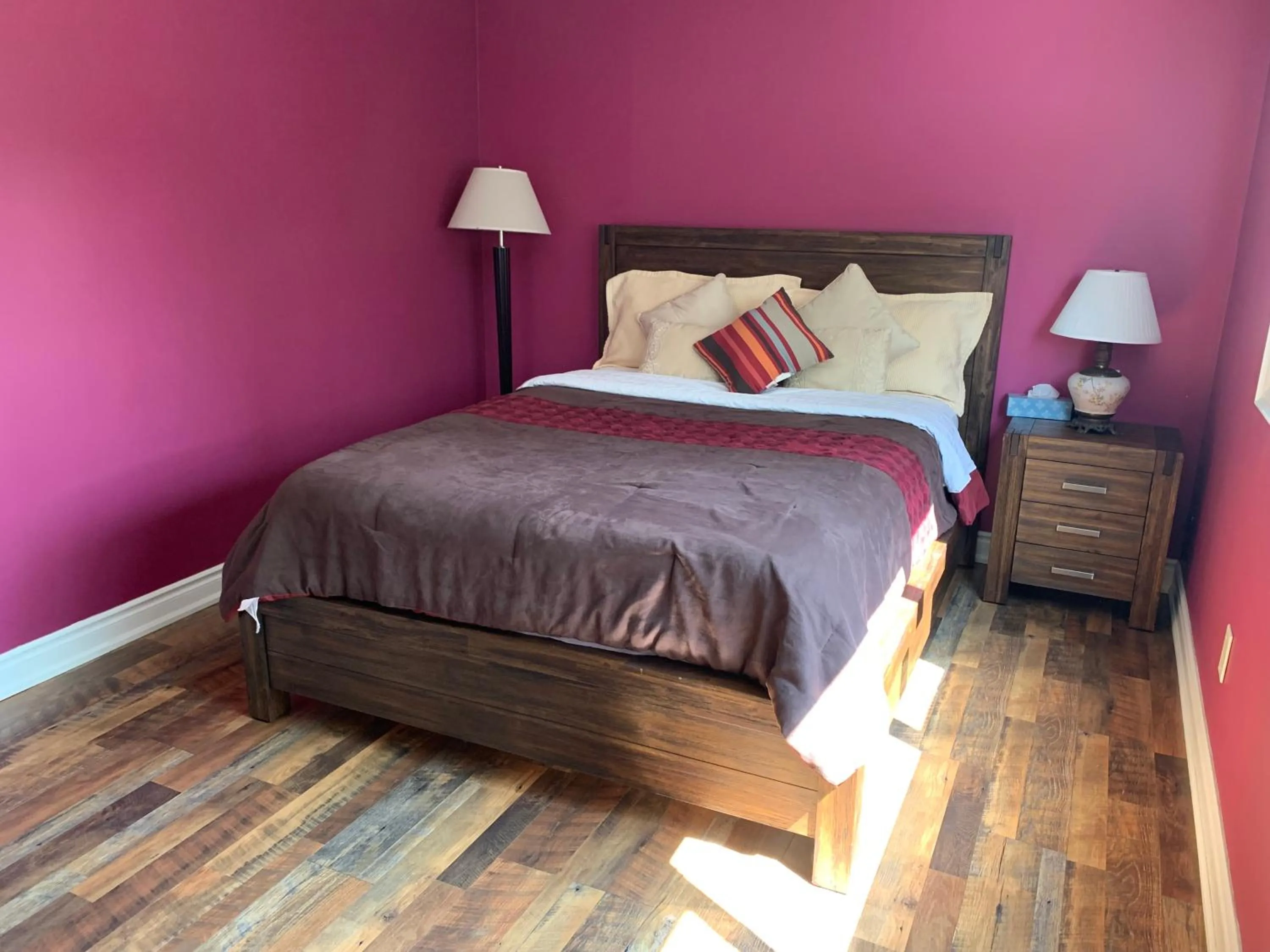 Niagara Falls Motor Lodge