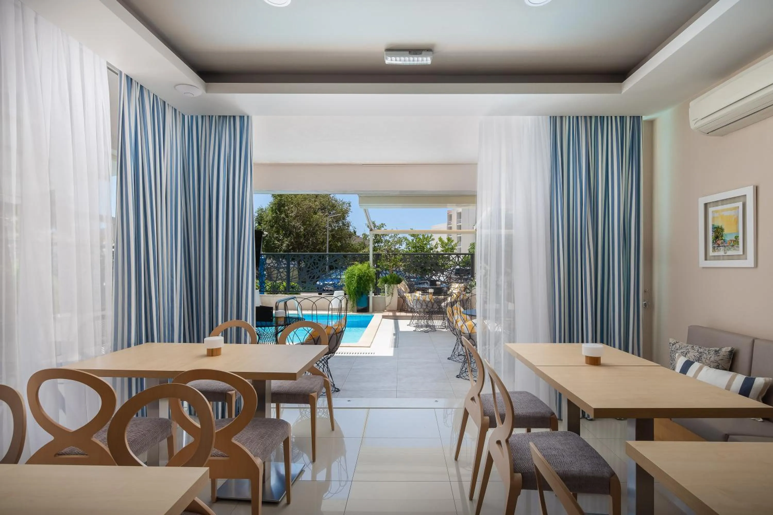 Day in Aparthotel Flora