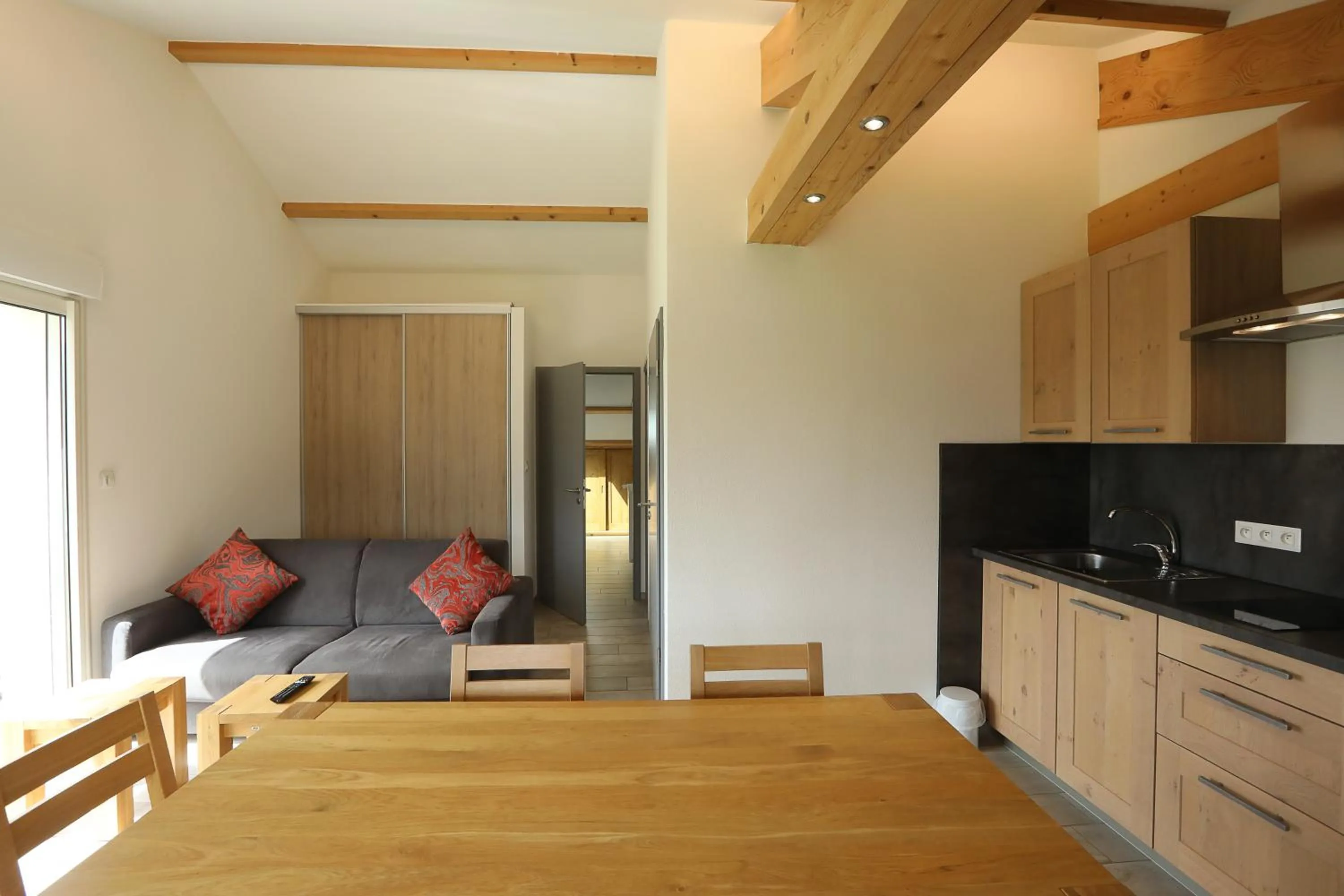 Bed in Logis Hotel Spa Restaurant Le Provence