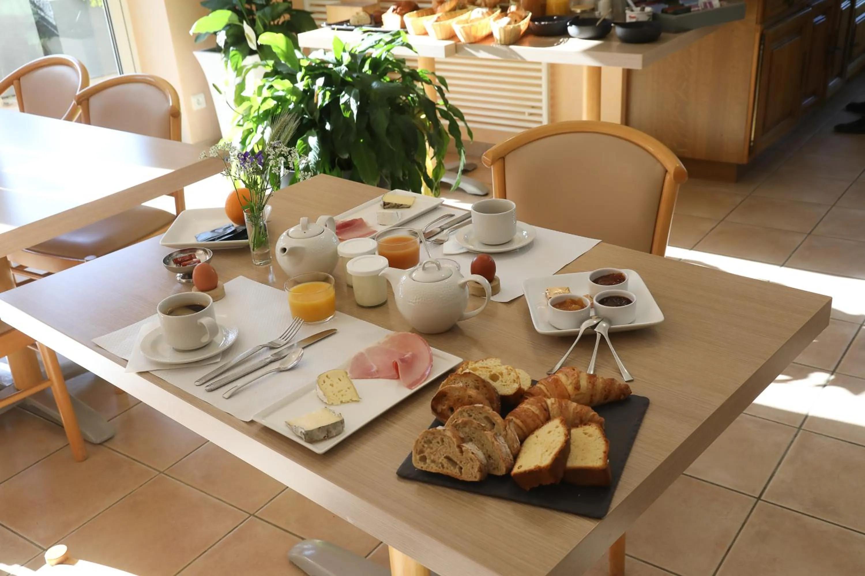 Logis Hotel Spa Restaurant Le Provence