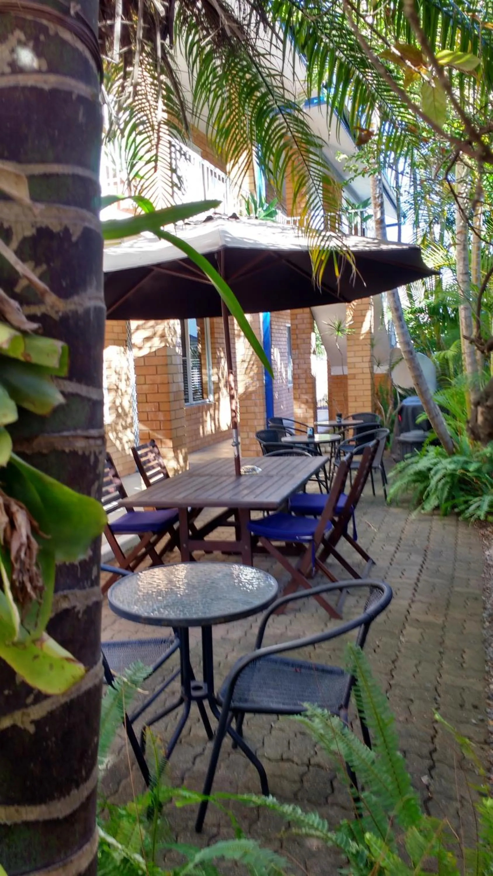 BBQ facilities in Bosuns Inn Motel