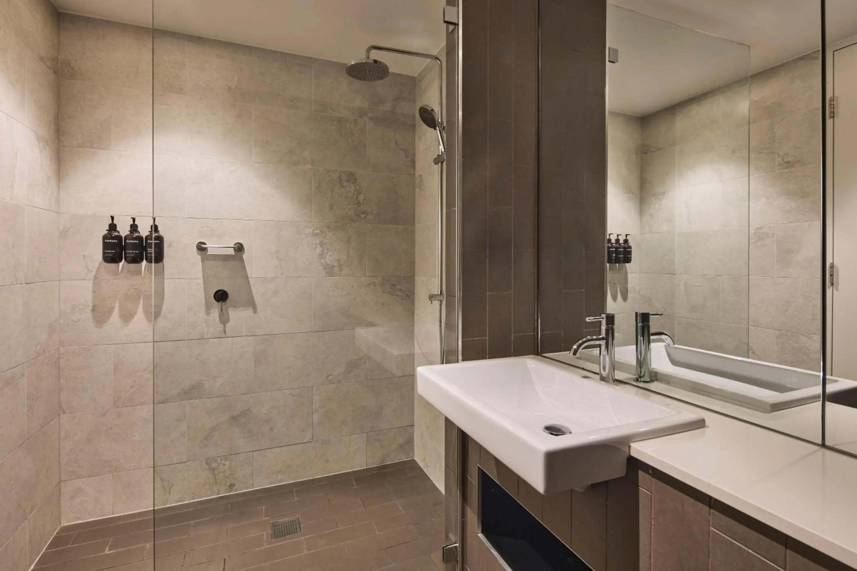 Superior Family Suite in Rydges Sydney Airport Hotel Superior Family Suite in Rydges Sydney Airport Hotel