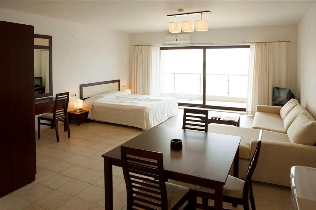 Apartments "Ofir"
