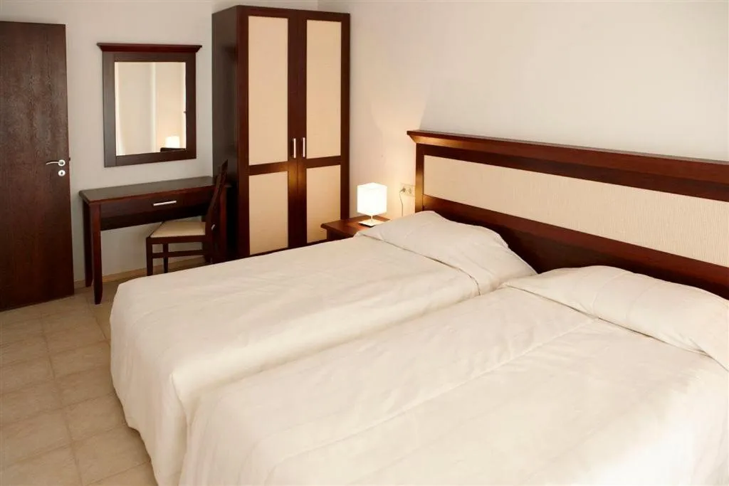 Apartments "Ofir"