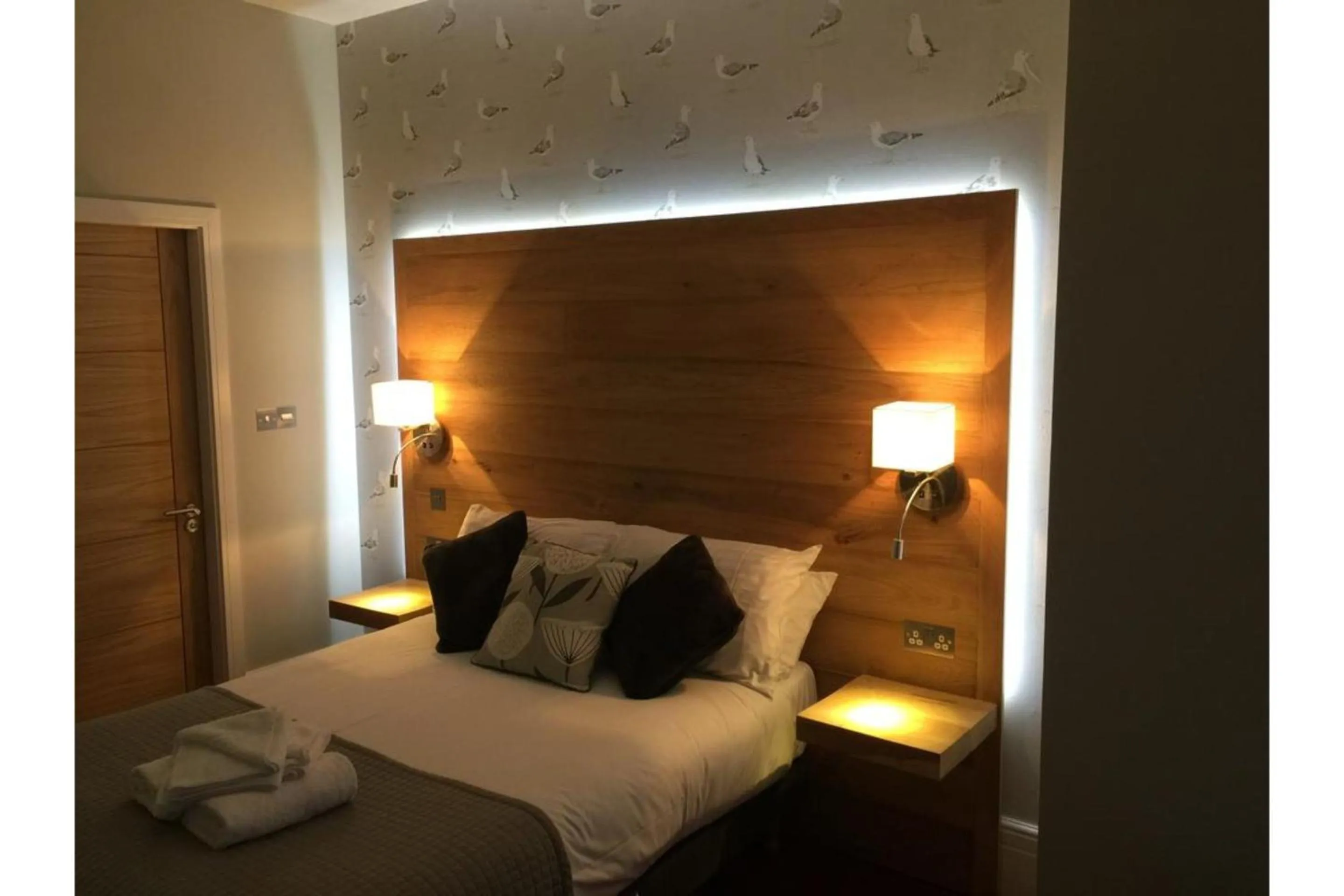 Bedroom, Bed in Harmony Apartments