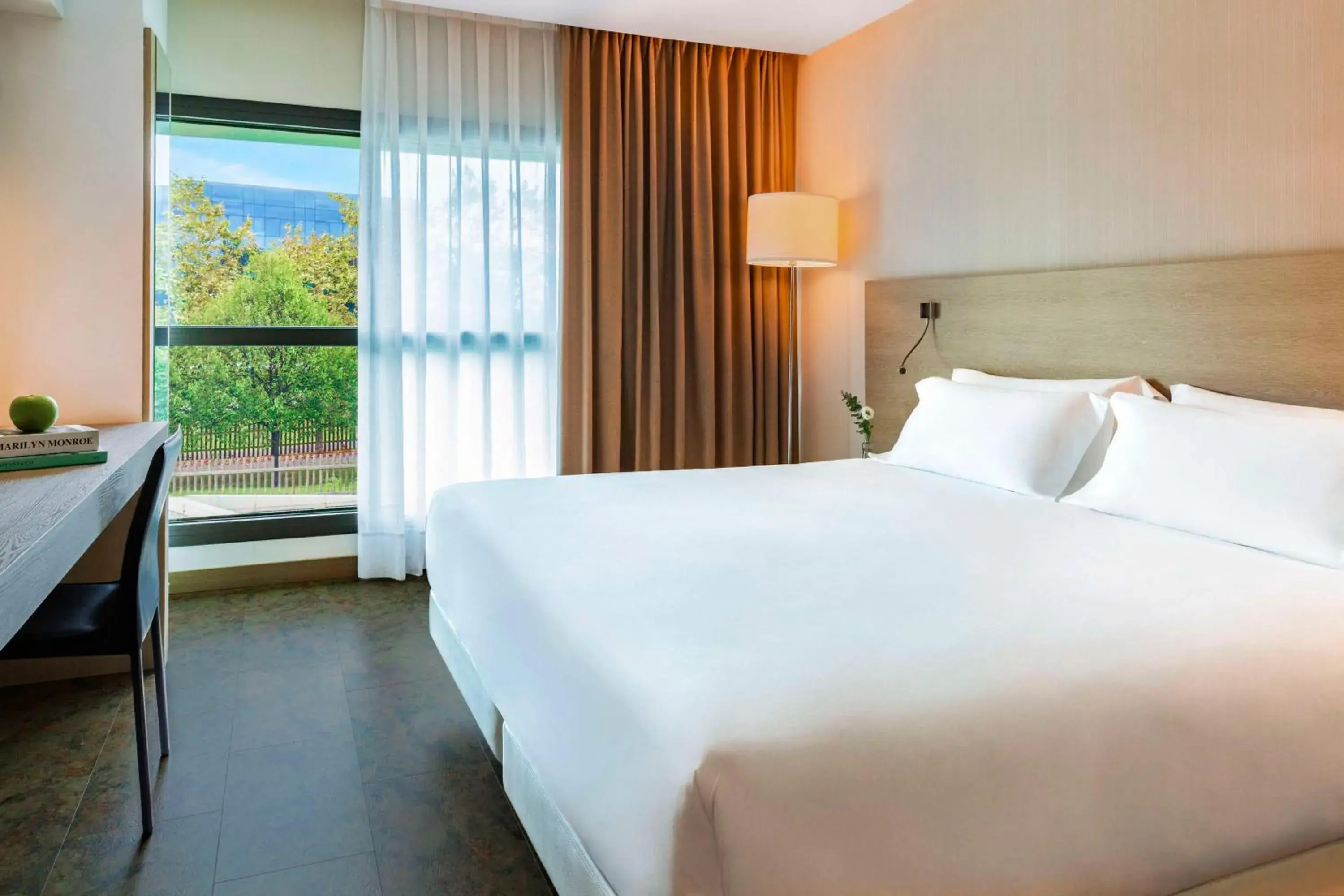 Bedroom, Bed in NH Gijón Bedroom, Bed in NH Gijón