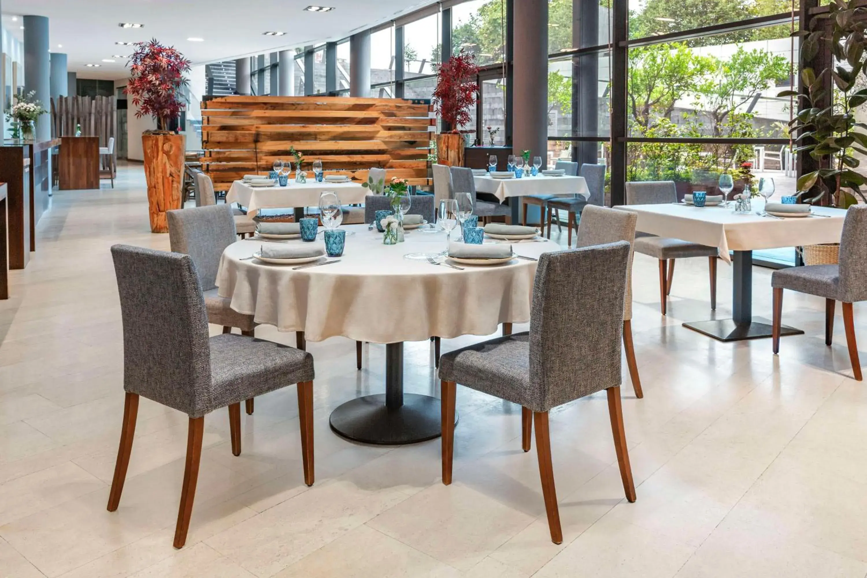 Restaurant/places to eat in NH Gijón Restaurant/places to eat in NH Gijón