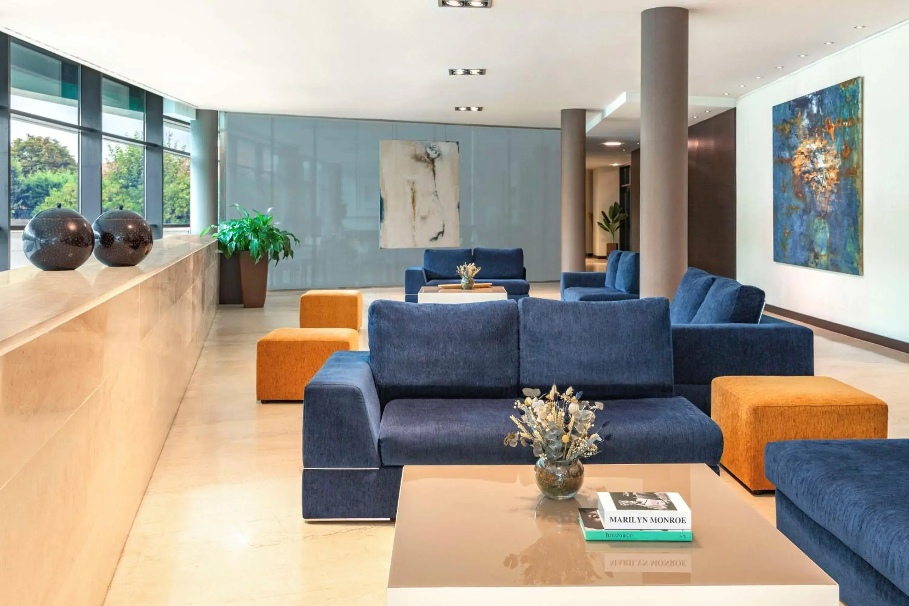 Lobby or reception in NH Gijón Lobby or reception in NH Gijón