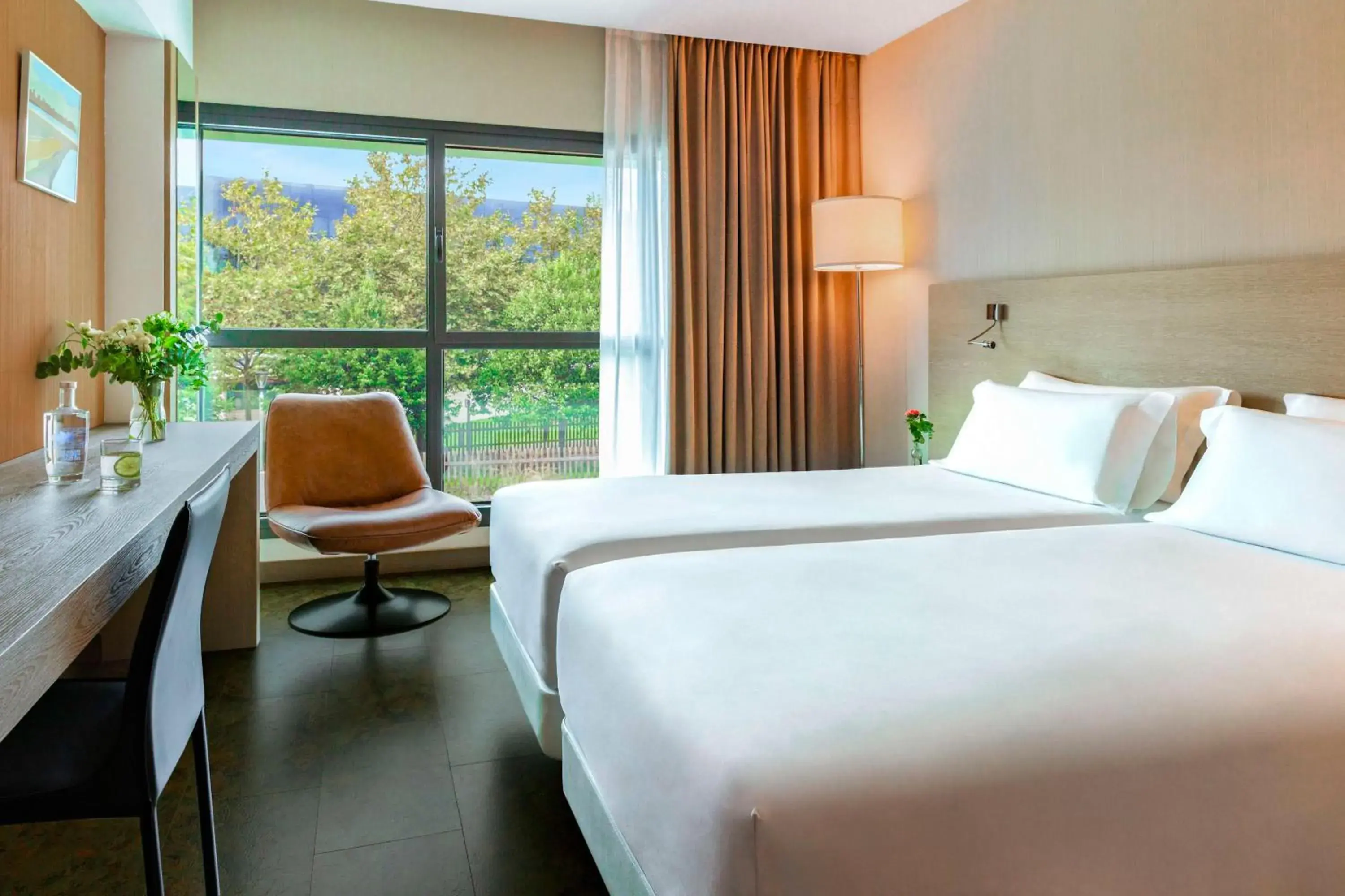 Bedroom, Bed in NH Gijón Bedroom, Bed in NH Gijón