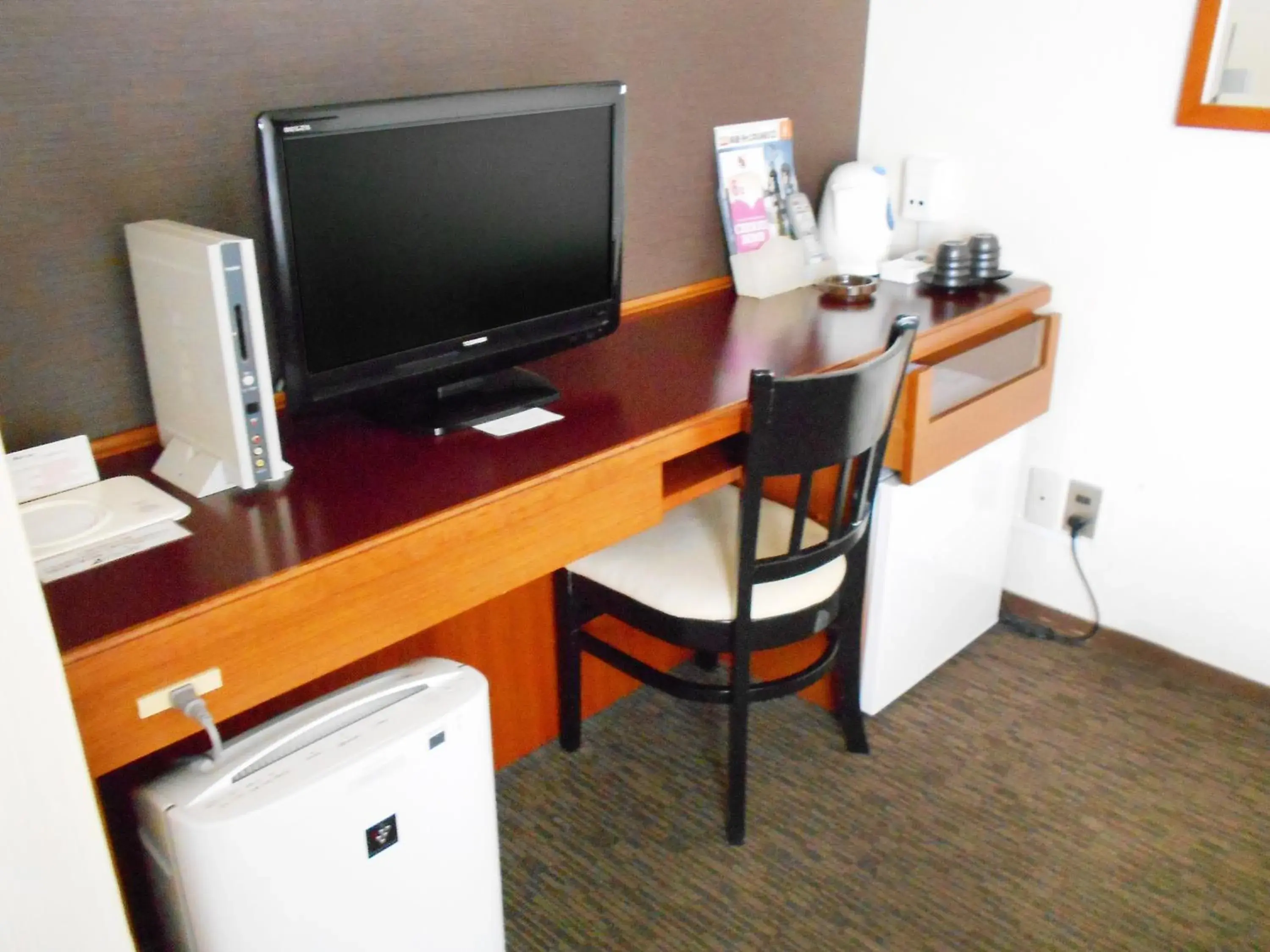 Photo of the whole room, TV/Entertainment Center in Hotel Abest Nagano Ekimae