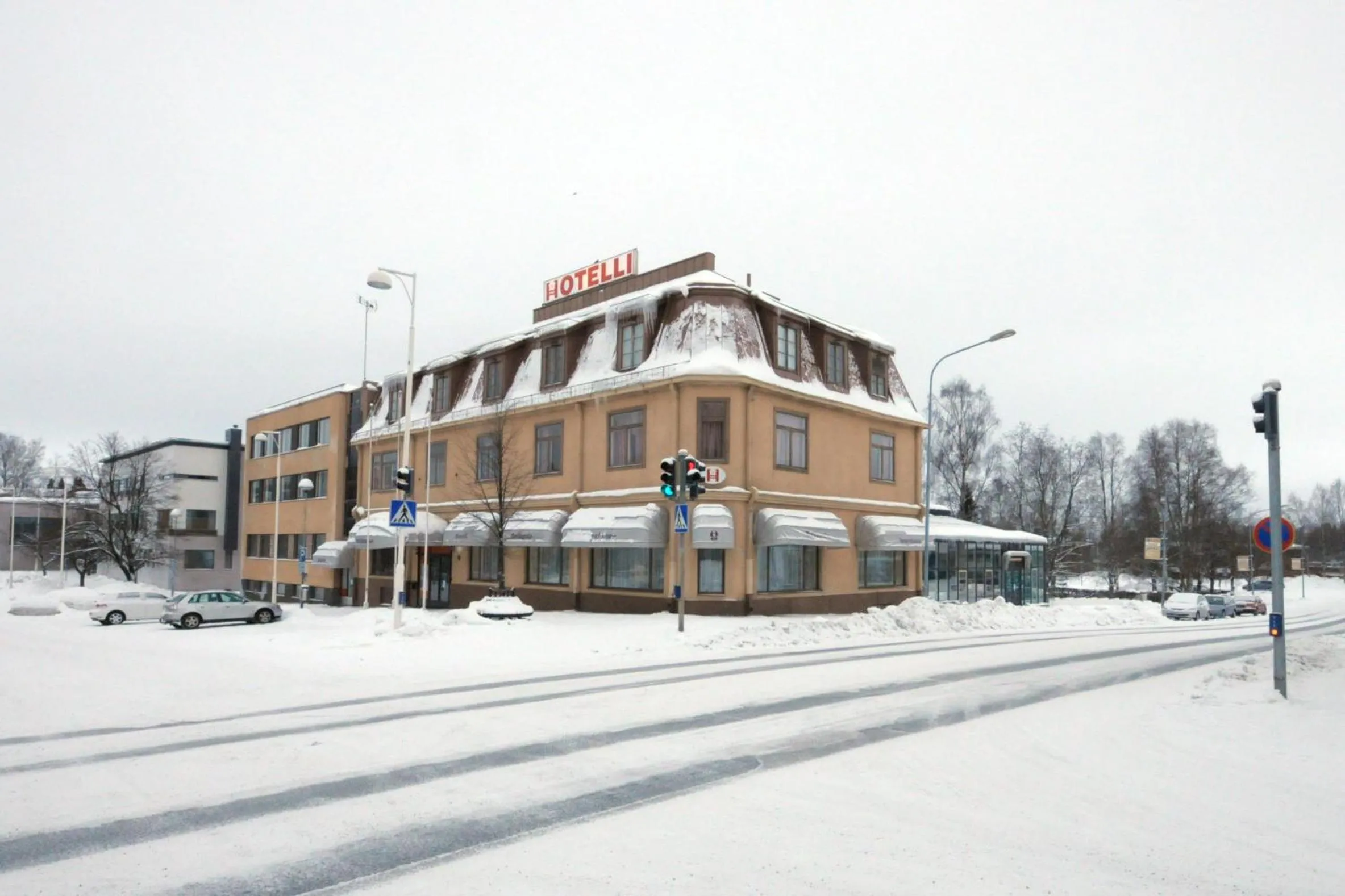Facade/entrance in Hotelli Iisalmen Seurahuone