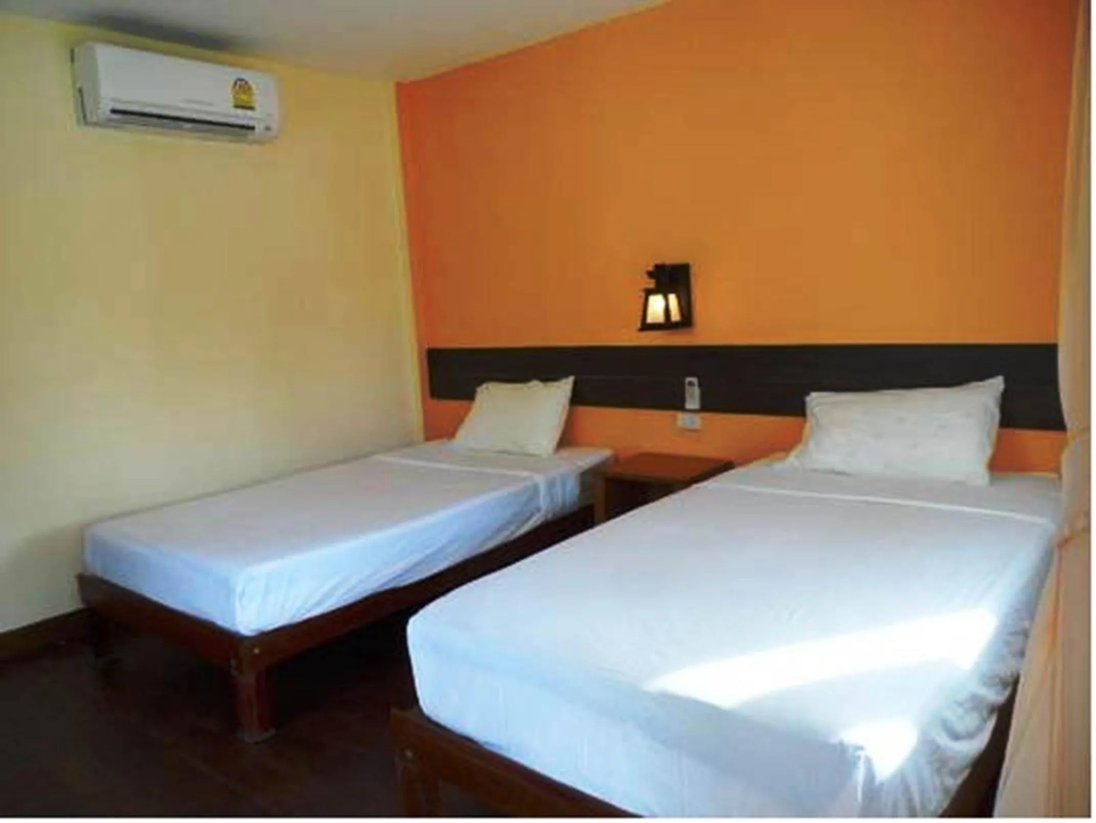 Bed in Sea Scene Resort