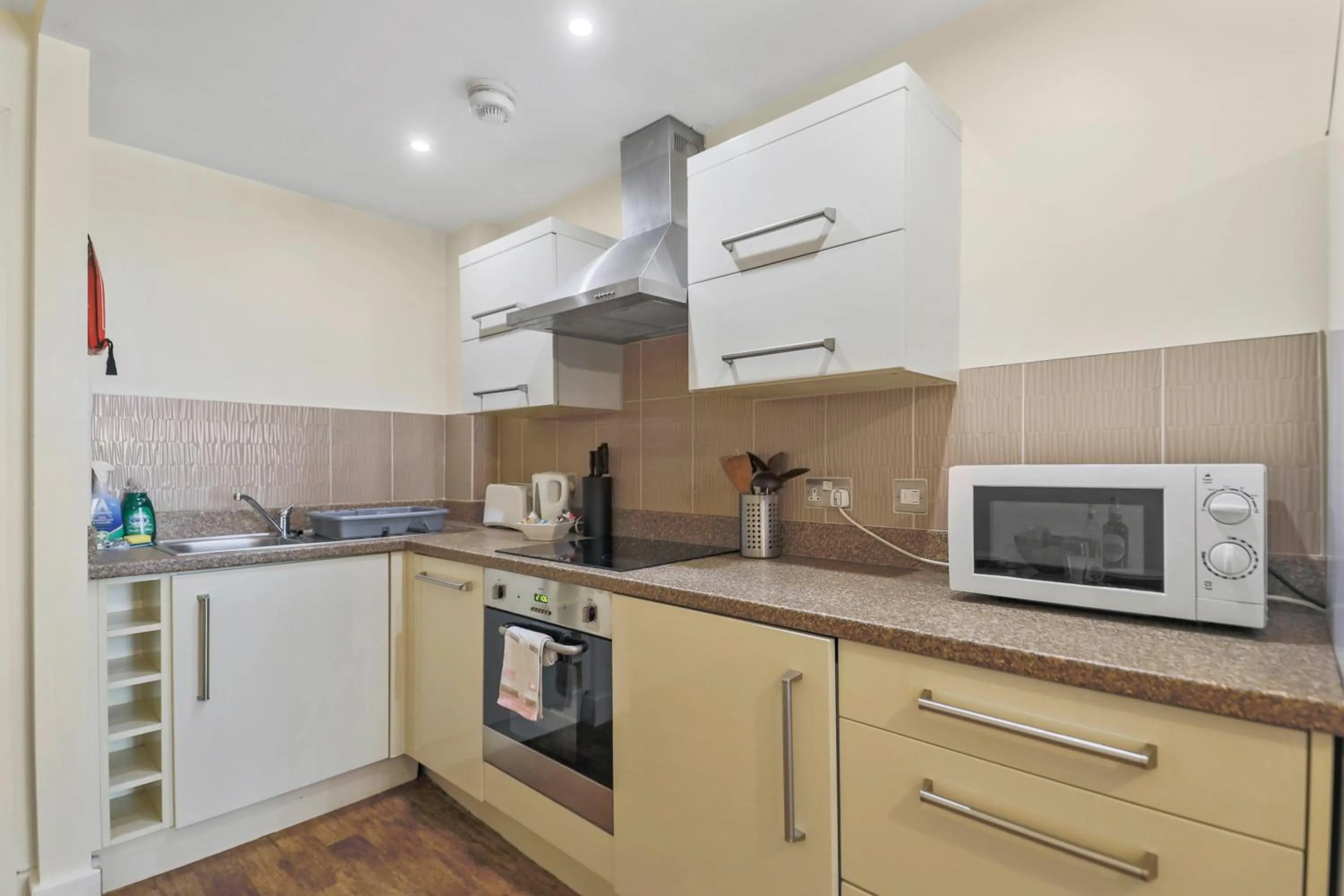 Kitchen or kitchenette in UR STAY Apartments Leicester