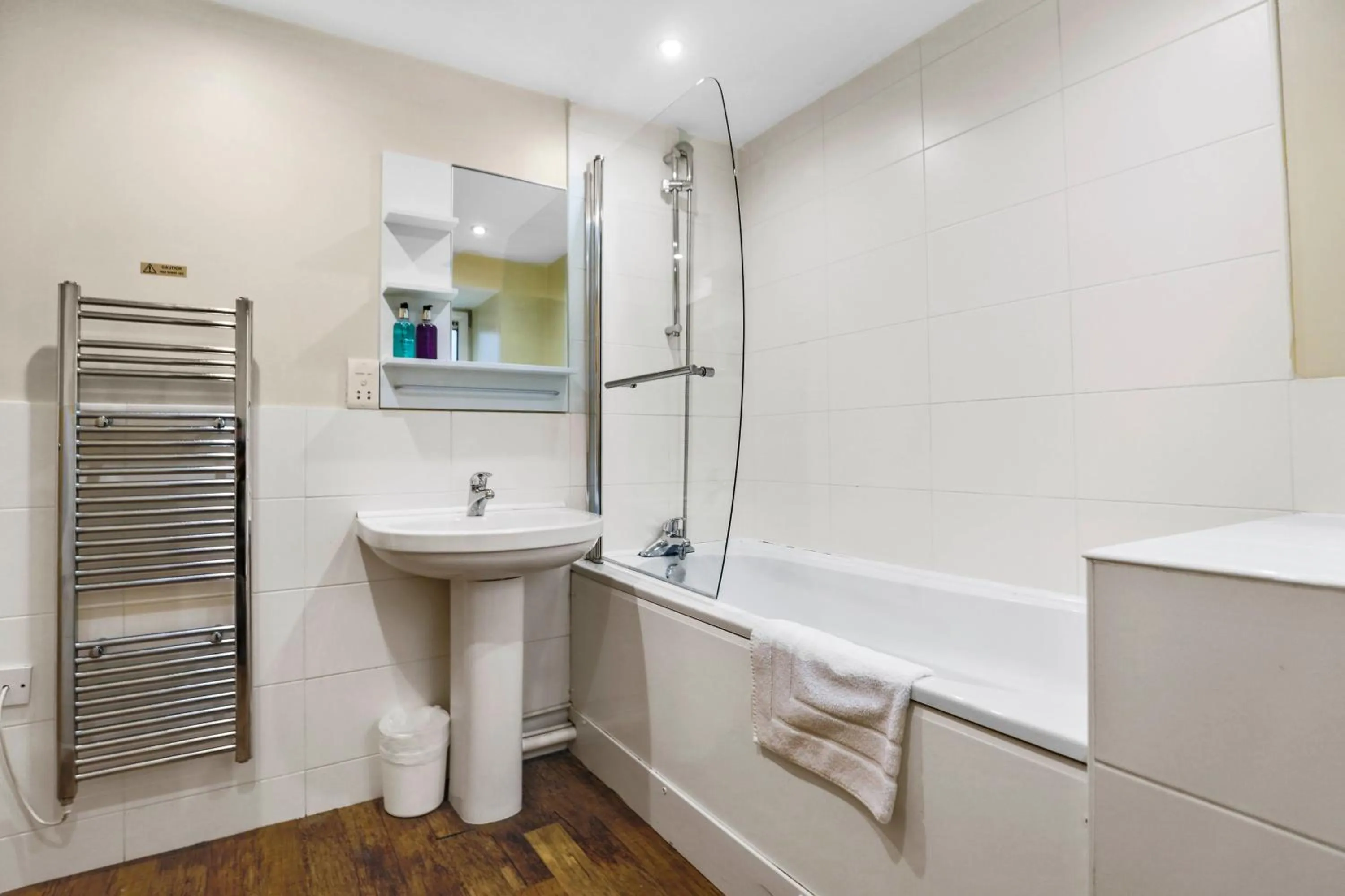 Bathroom in UR STAY Apartments Leicester